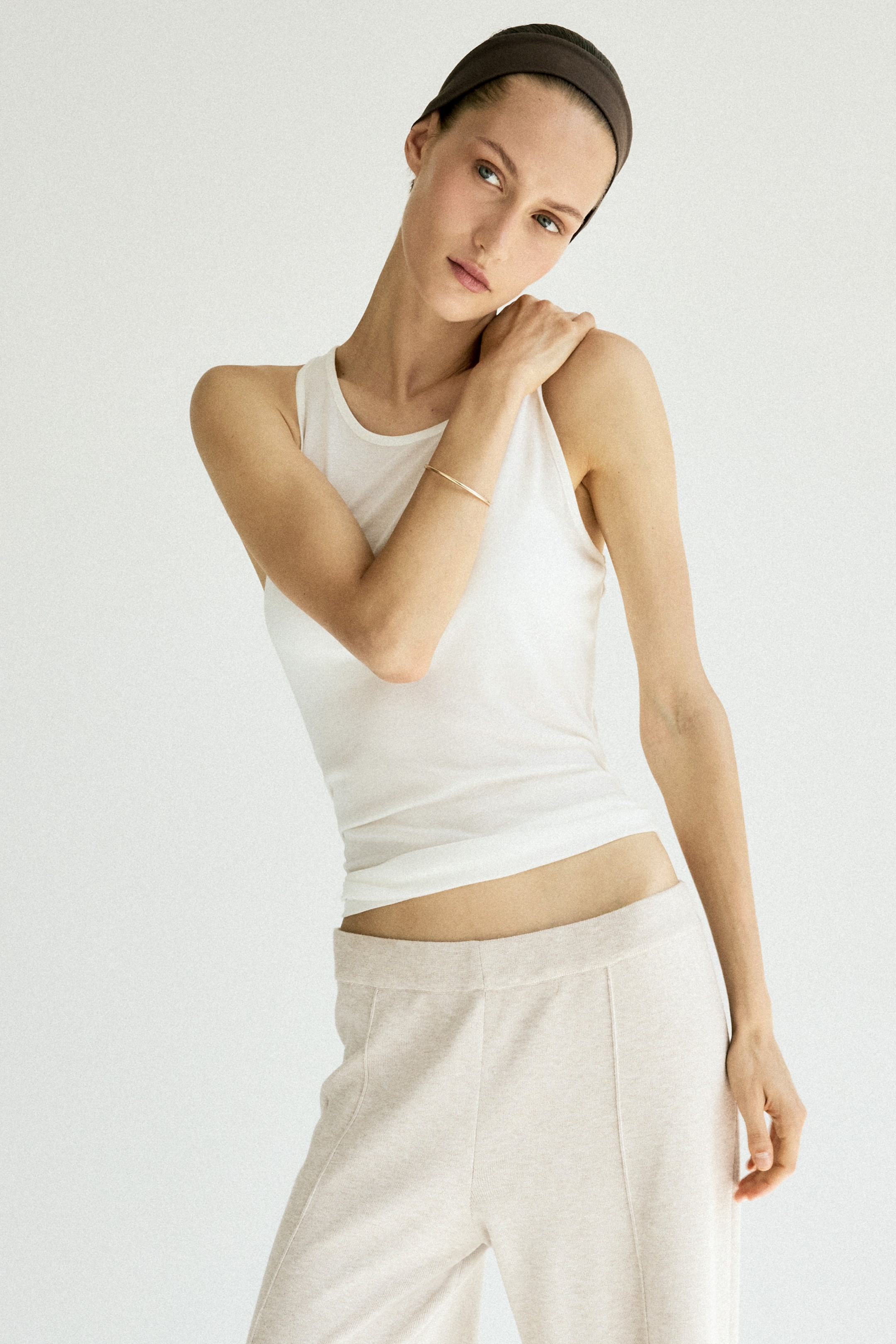 Pantalon large en fin tricot