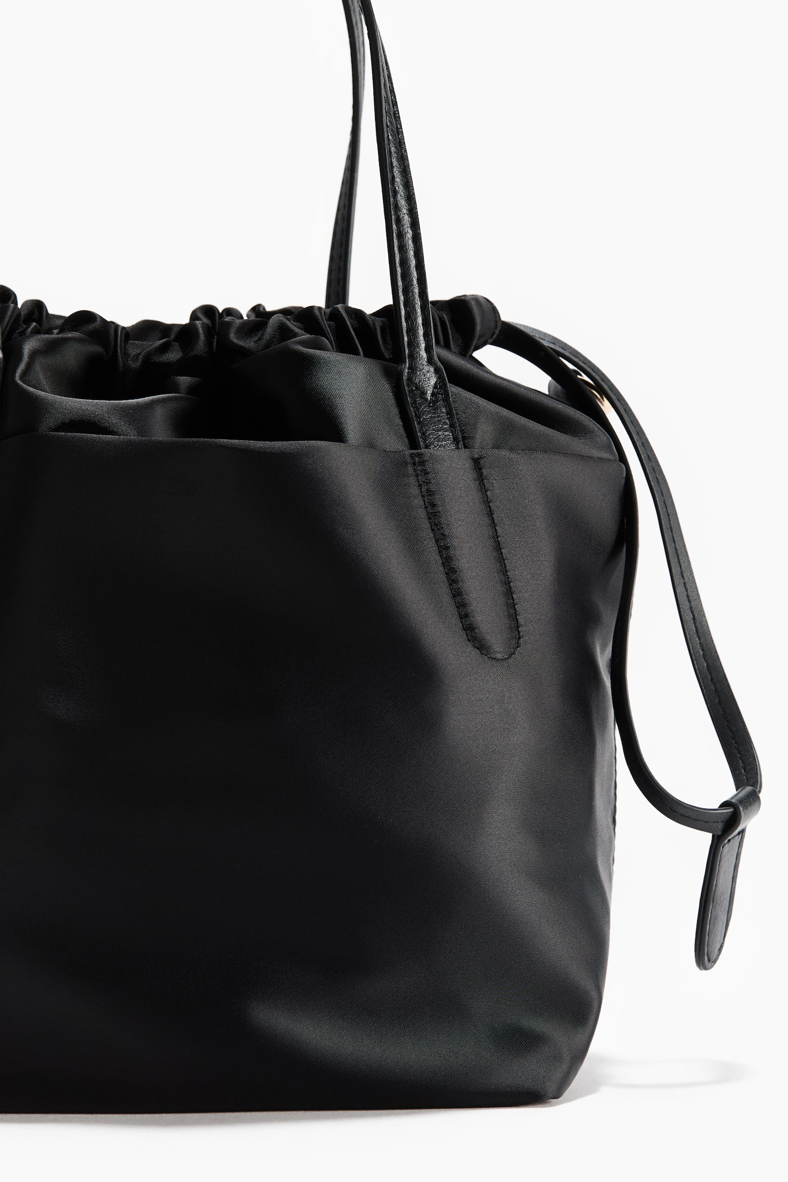 Женская сумка H&M Crossbody Bucket, цвет: Чёрный — фото 3