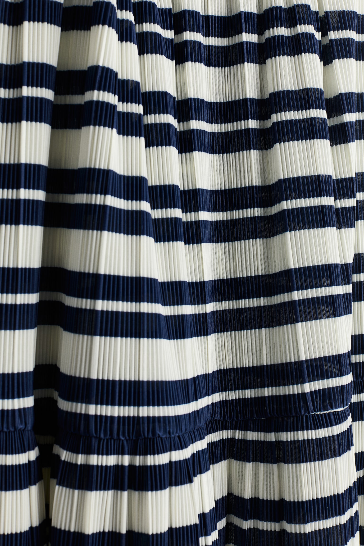 Plissé Maxi Dress - Navy blue/Stripe/Bright red - 5