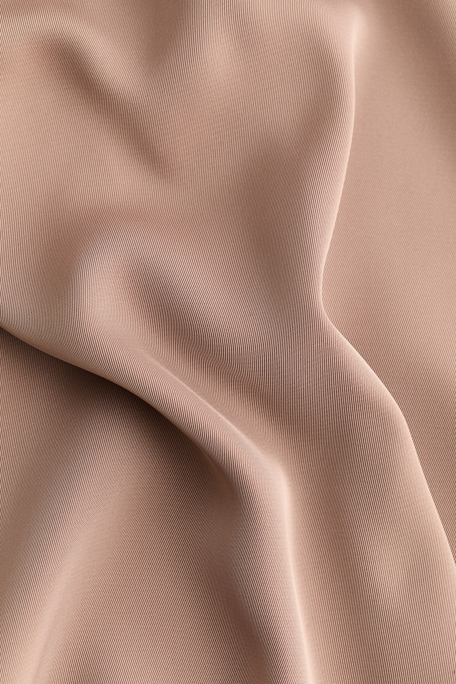 Женский топ H&M Asymmetric Satin Top, цвет: Бежевый — фото 7