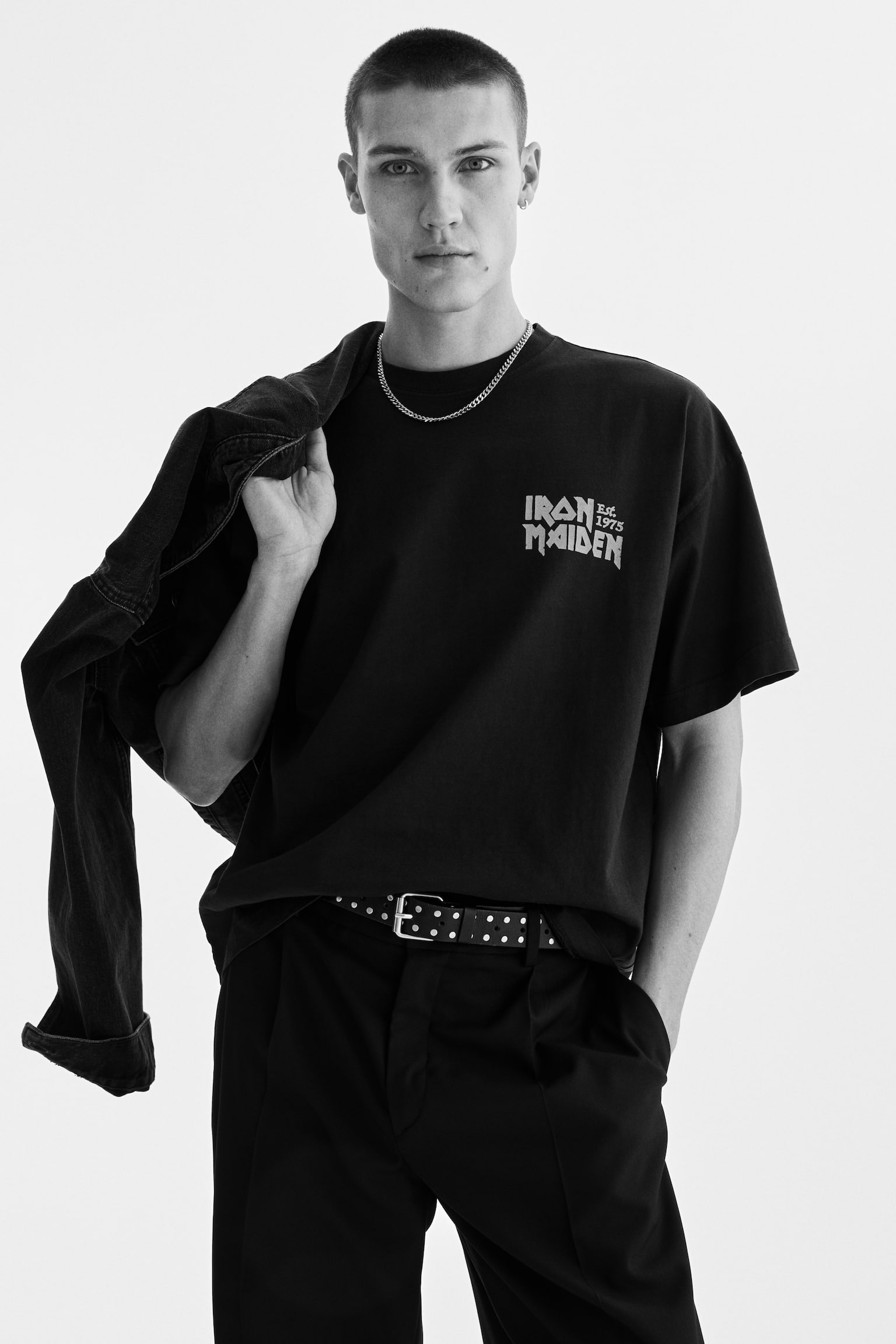 Oversized Fit T-shirt - Black/Iron Maiden/Black/NASCAR/White/NBA/Black/Guns N' Roses/Black/NBA/White/Nas/White/NBA/Cream/Red Hot Chili Peppers/Black/The Notorious B.I.G. - 7