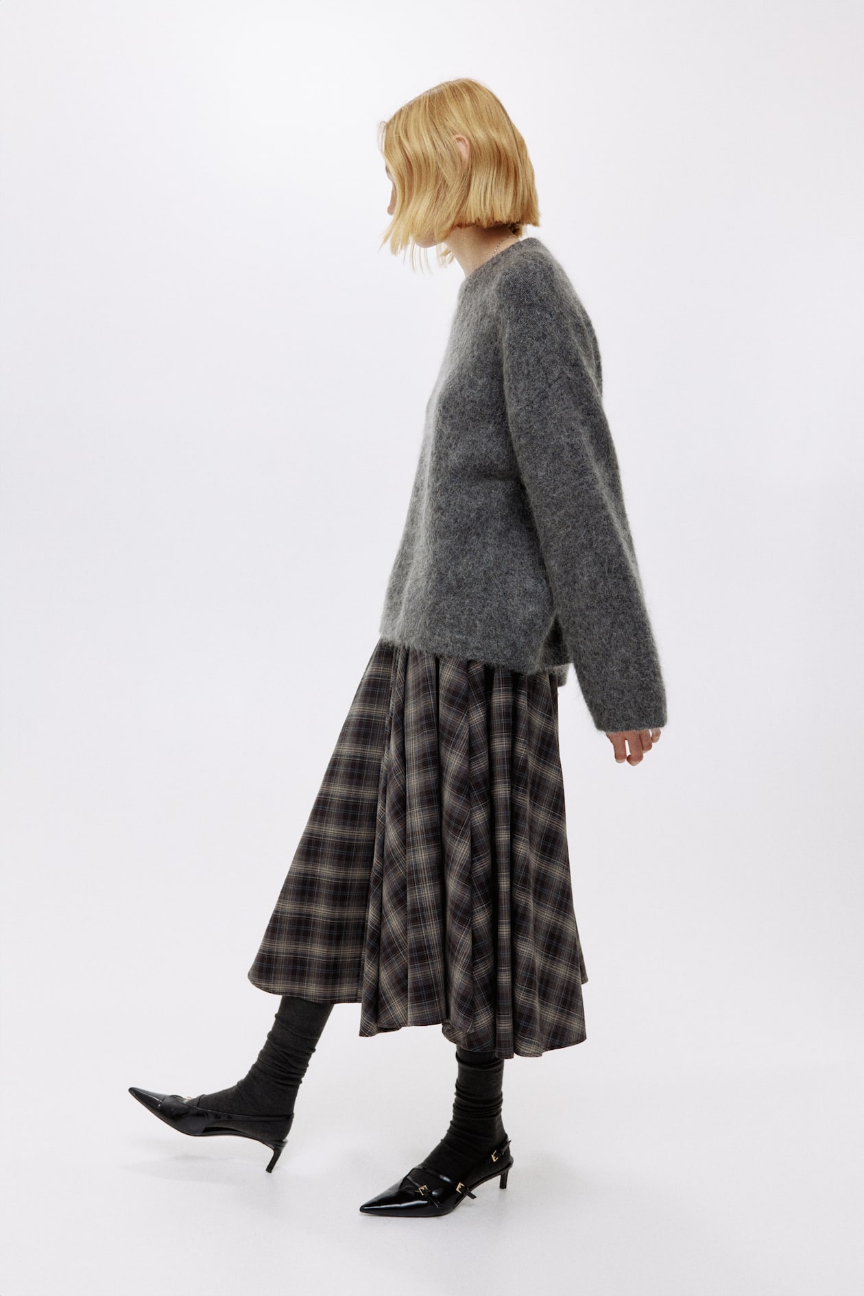 Oversized Mohair-Blend Sweater - image 5
