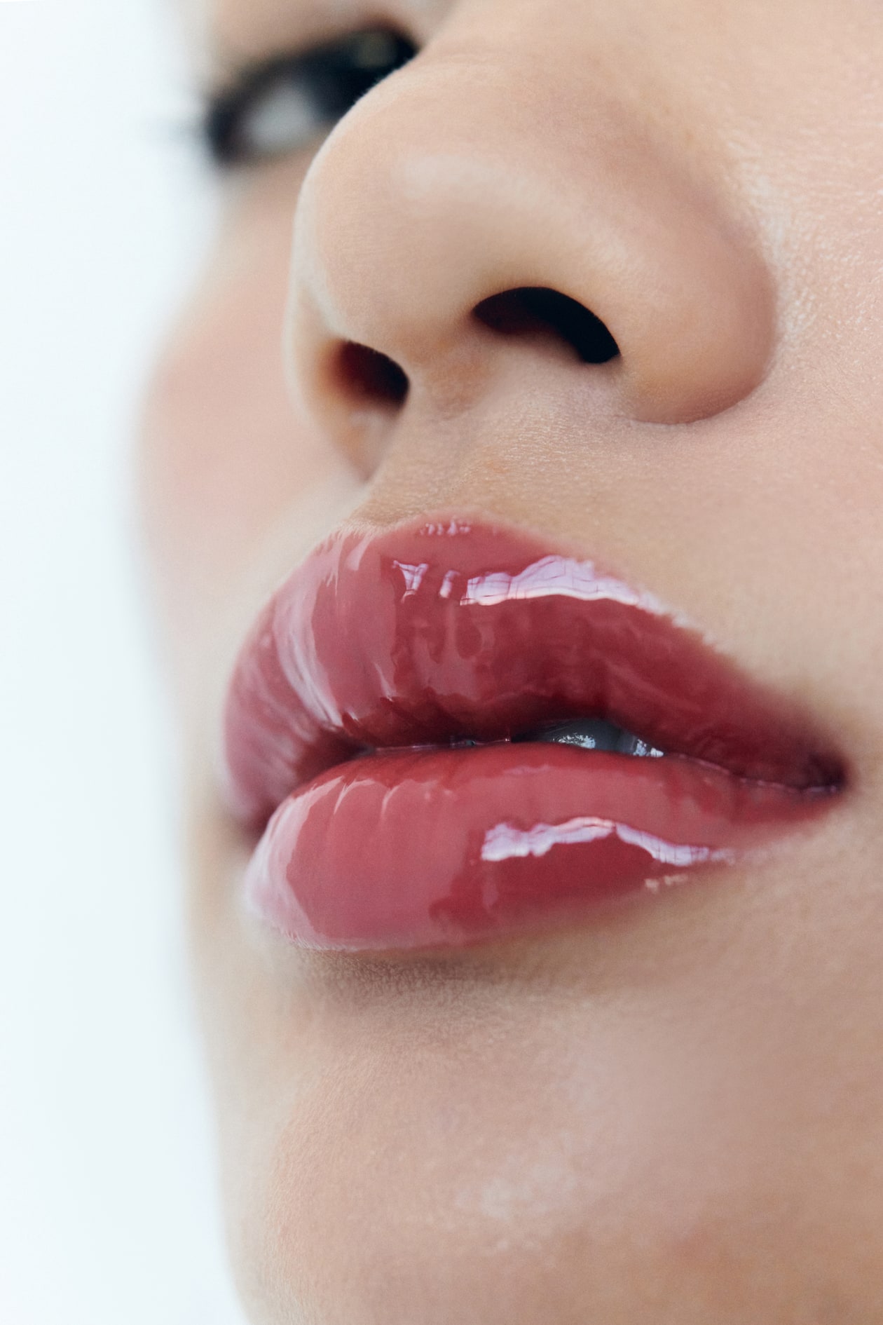 Hyper Gloss Lip Gloss - image 4