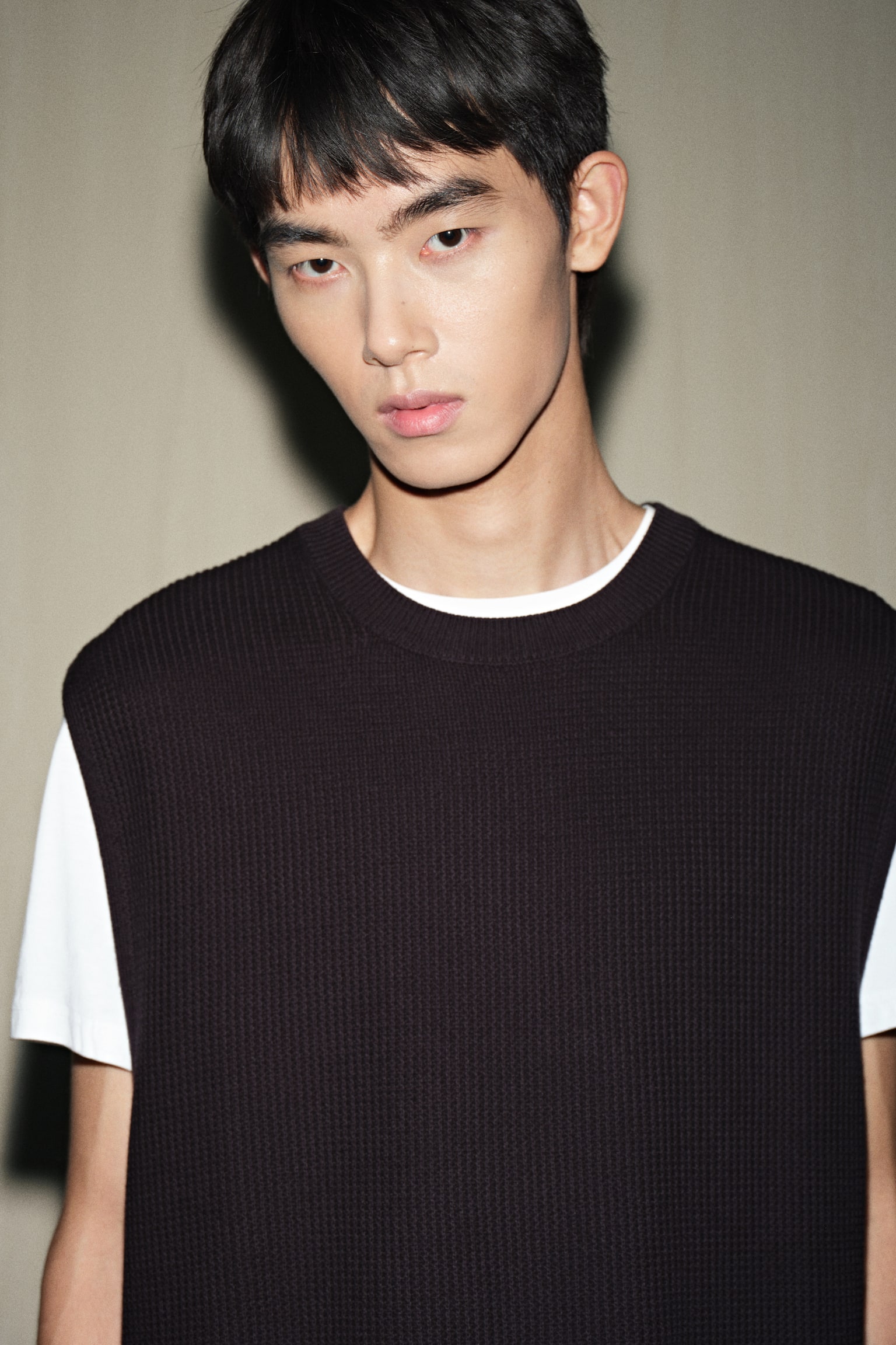 와플 텍스처 스웨터 베스트 루즈핏 - 블랙/핑크 - 7