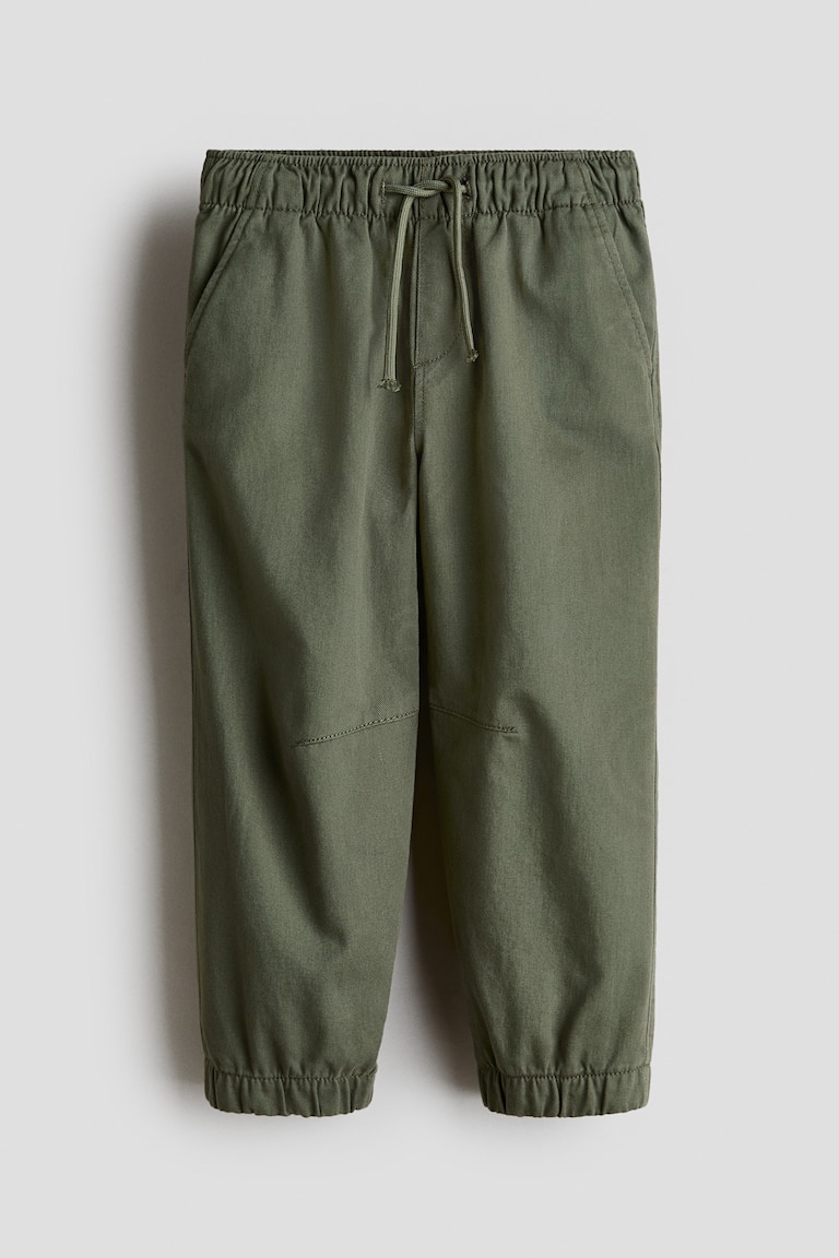 Meke pantalone od pamučnog kepera