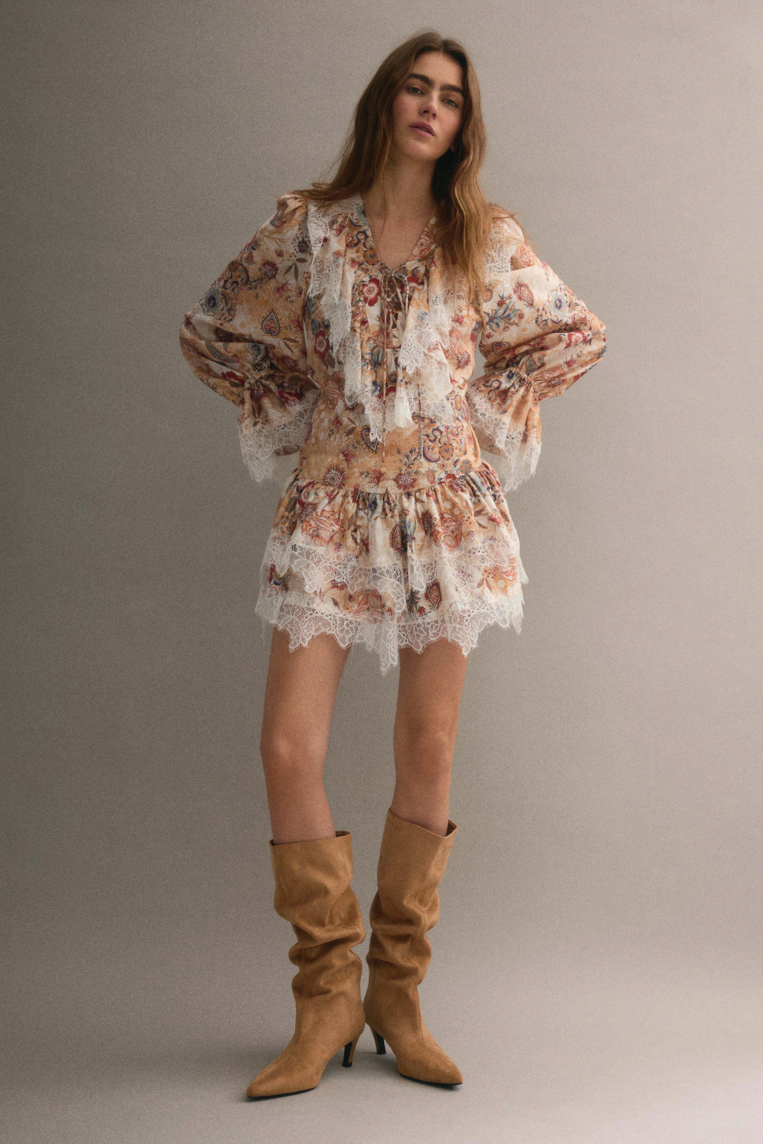 Pointed Boots - Beige/Gray/Black - 3