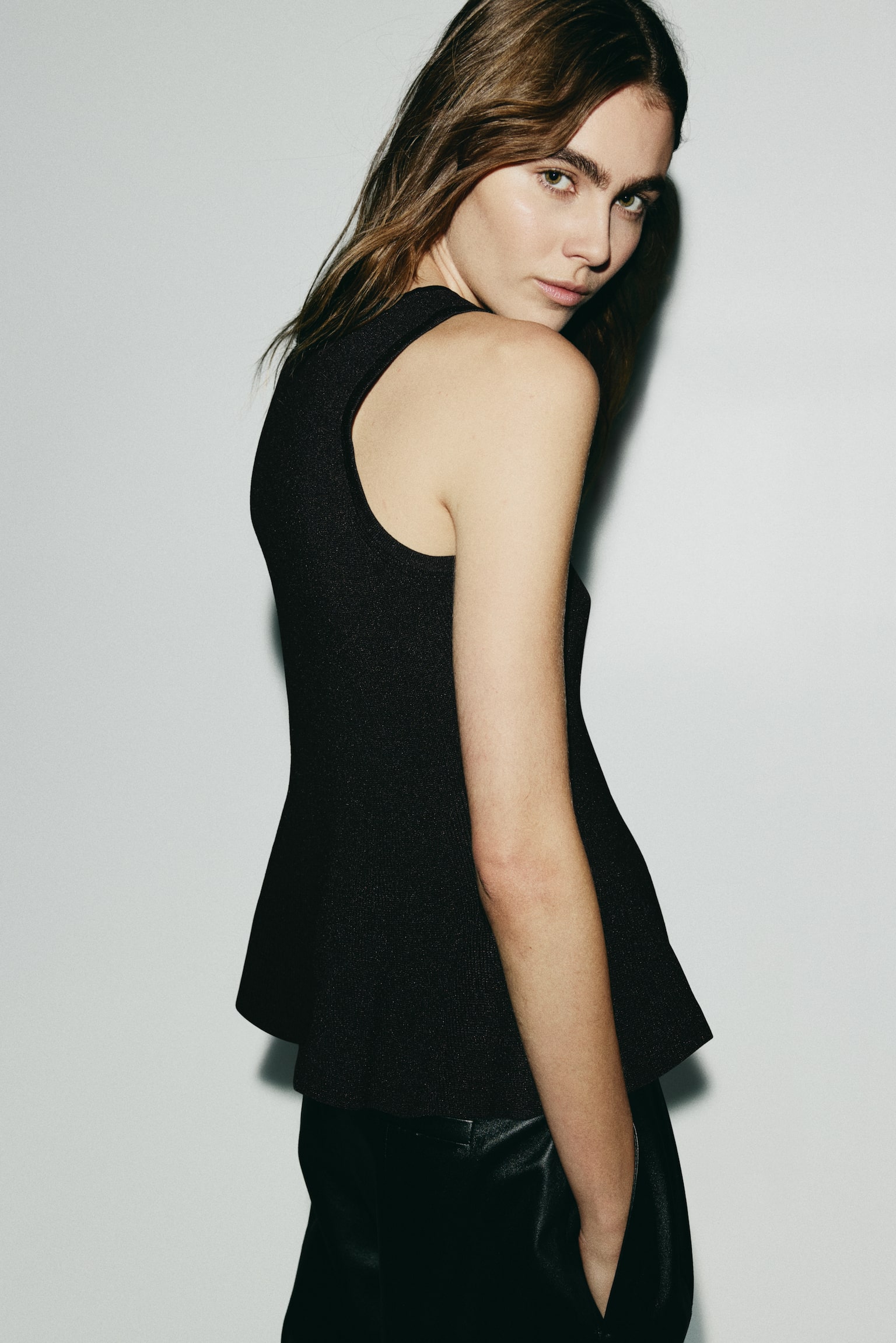 Rib-knit peplum waistcoat - Black/Burgundy - 3