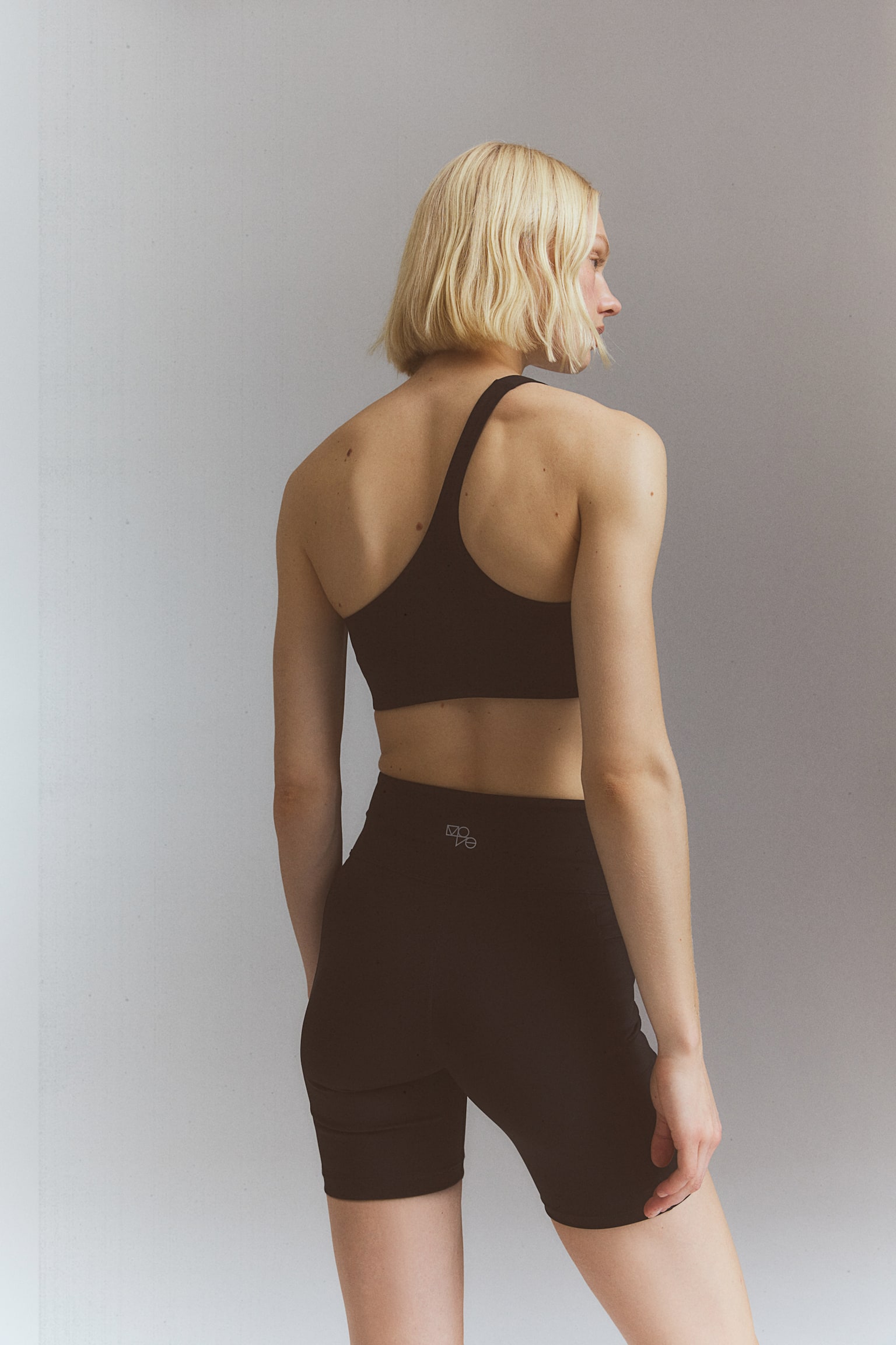 Asymmetrical Light Support Sports Bra In DryMove™ - Black - 7