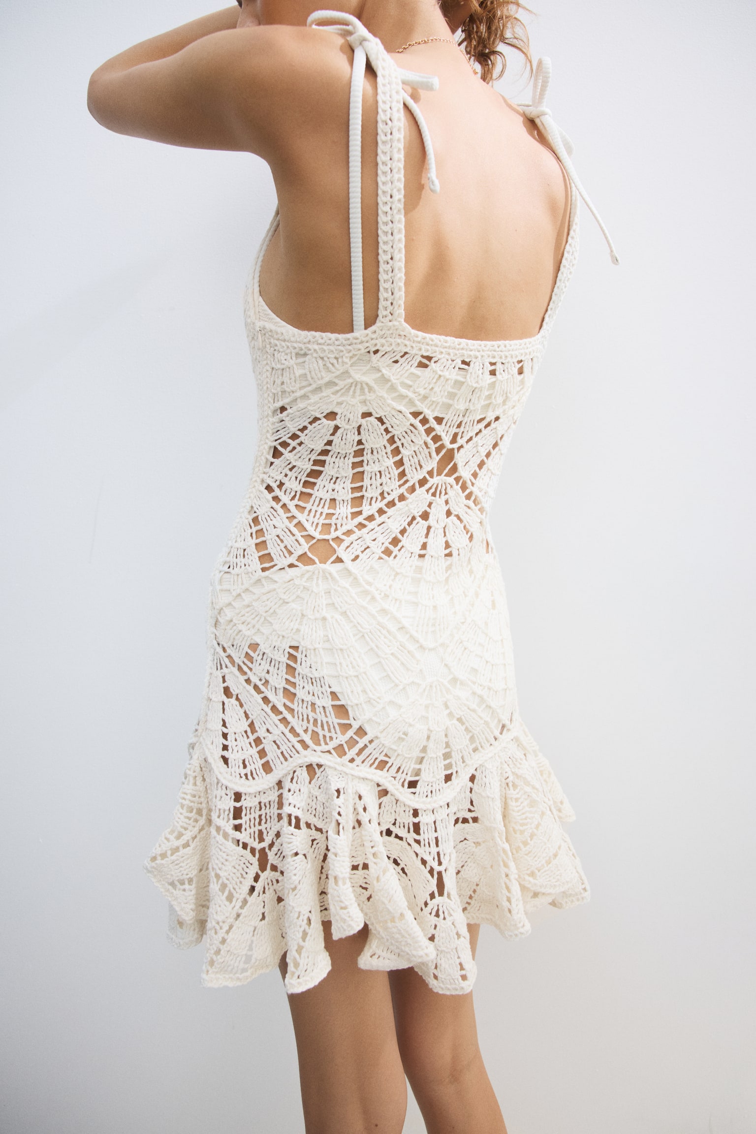 Flounced crochet-look dress - 3