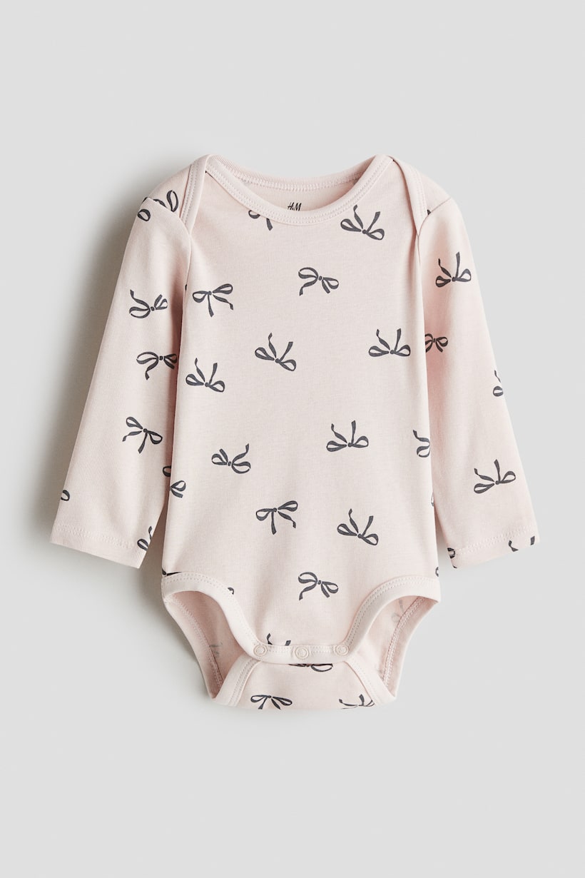 Cute Rascals Baby Long Sleeve Bodysuit Relax My Grandma Is A Nurse Cute Rascals Baby Long Sleeve Bodysuit Relax My Grandma Is A Nurse