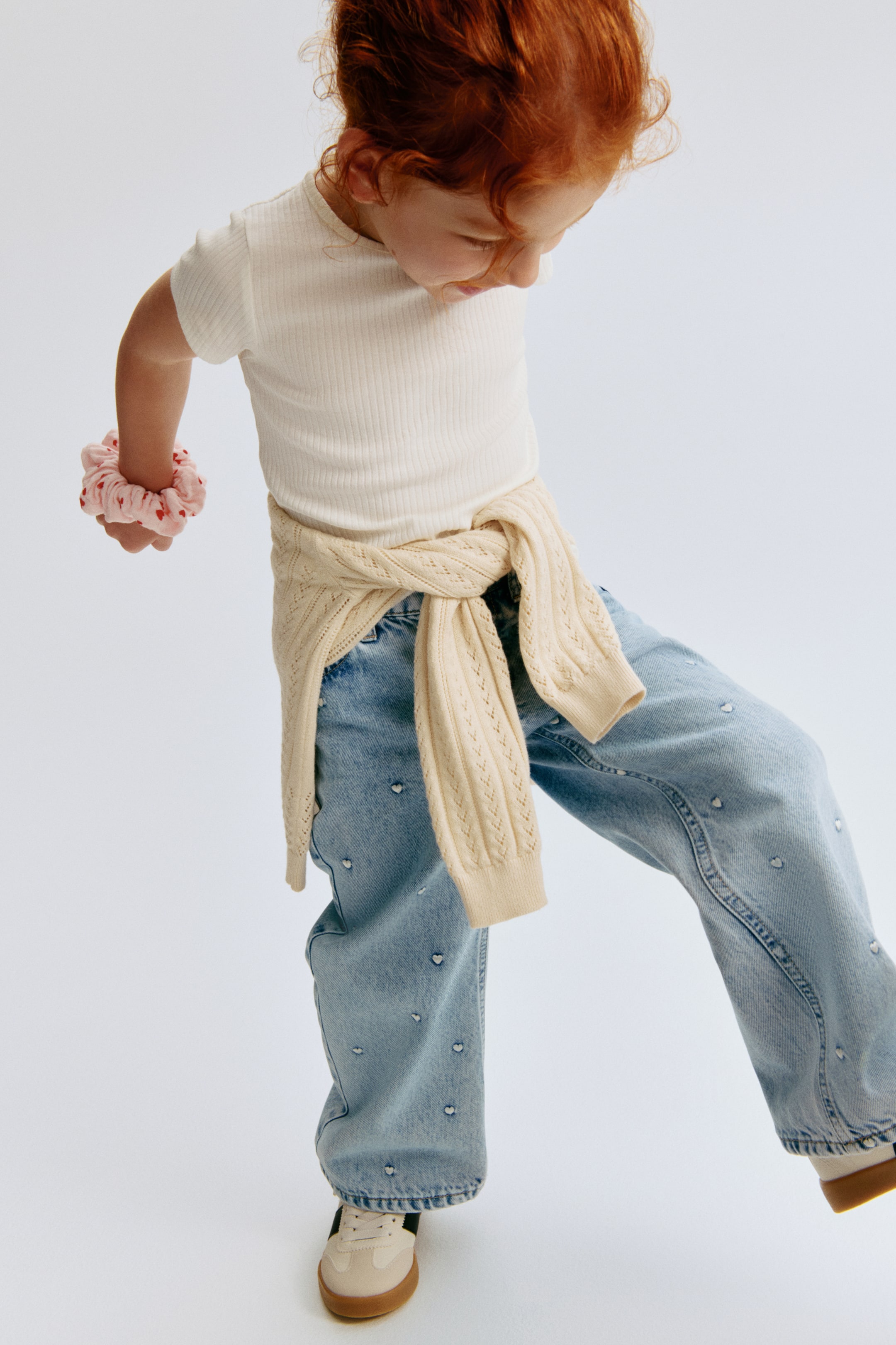 Wide-Leg Jeans with Motif