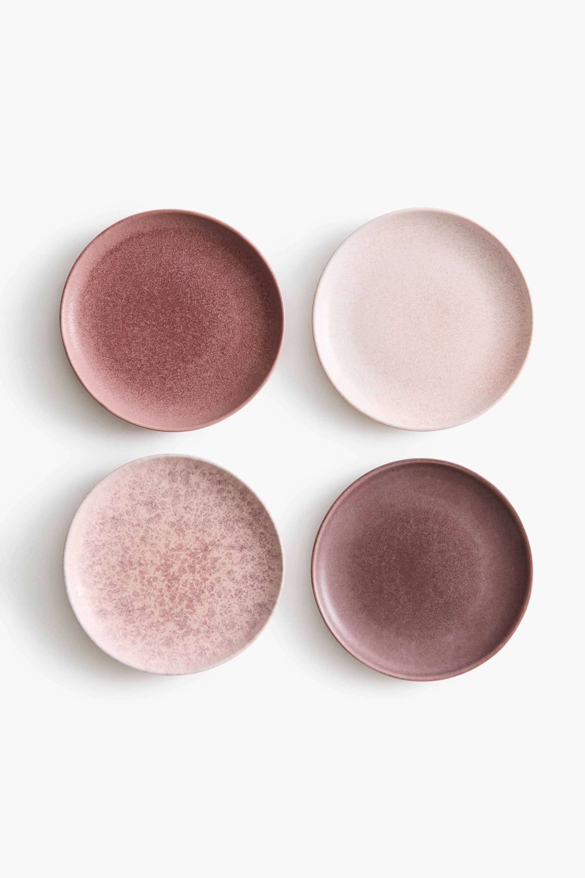 Lot de 4 mini assiettes en grès cérameModèle