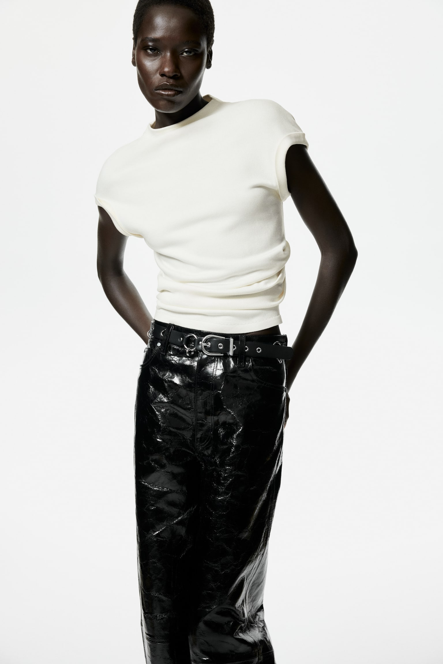 Draped fine-knit top - White/Dark brown - 3