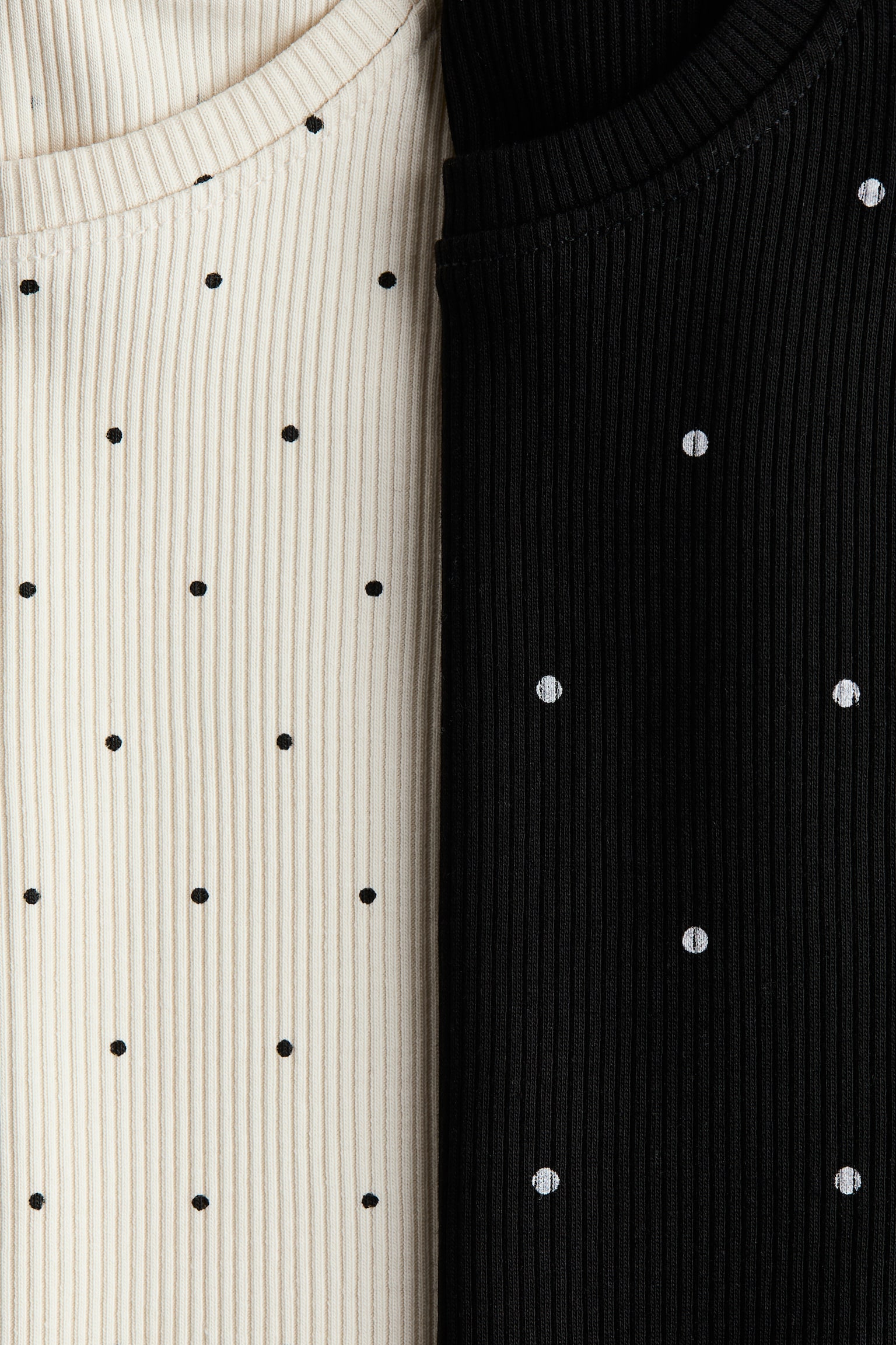 Set van 2 tops met volants - Zwart/stippen/Dusty lichtroze/bloemen/Marineblauw/bloemen - 2