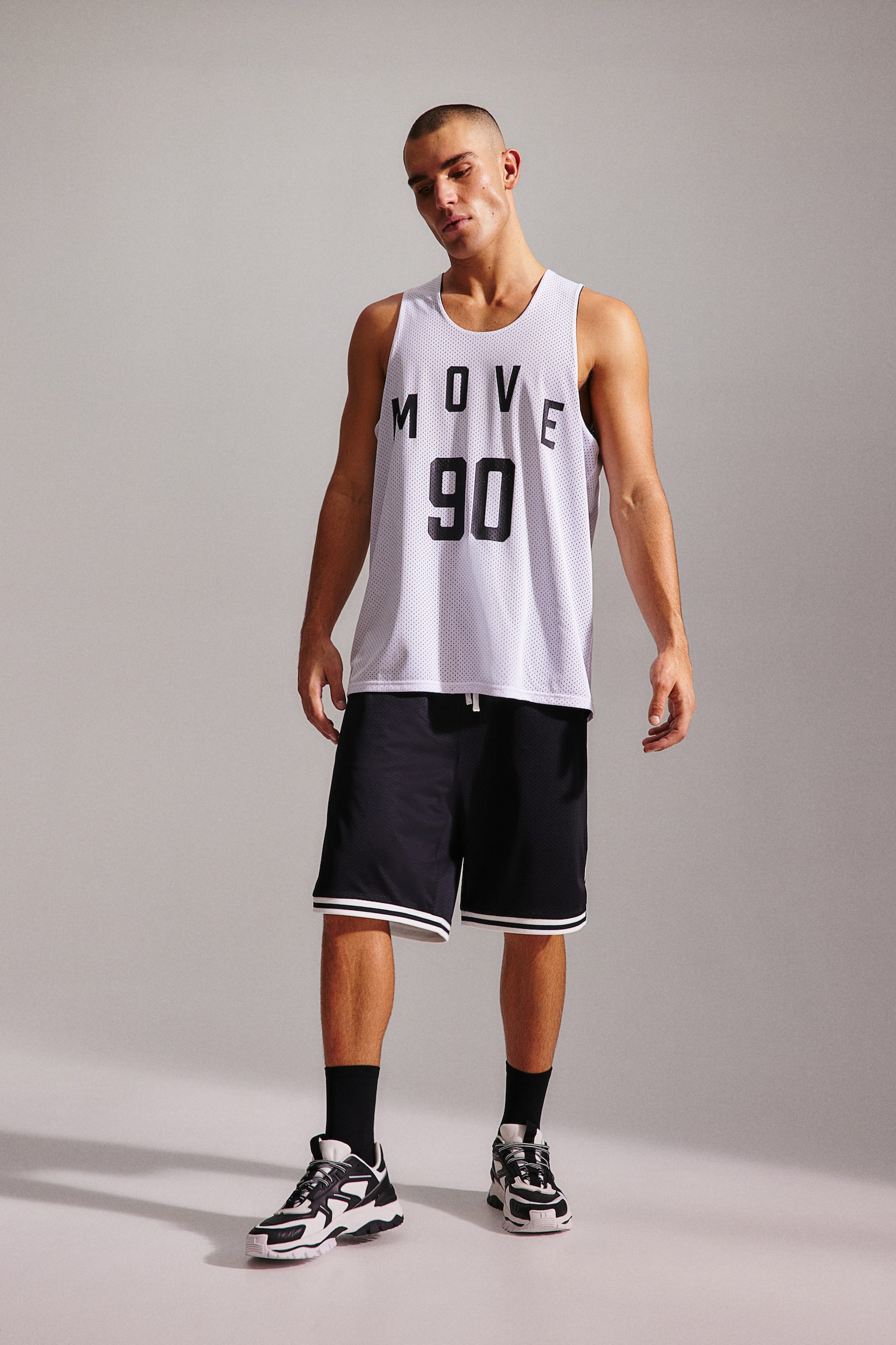 Loose Fit Basketball Jersey In DryMove™ - White/Move 90/Light khaki green - 1