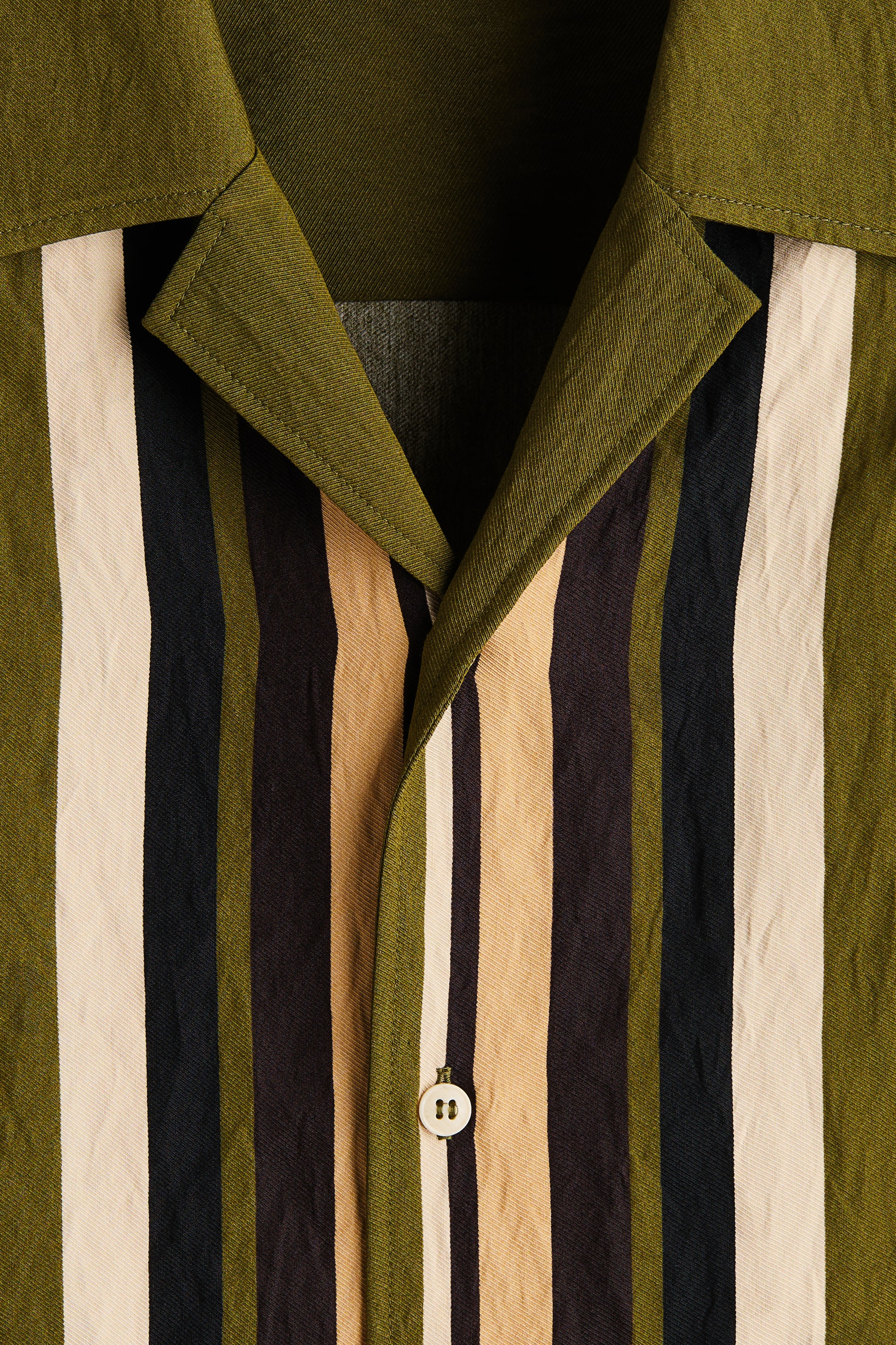 Chemise décontractée avec col cubain