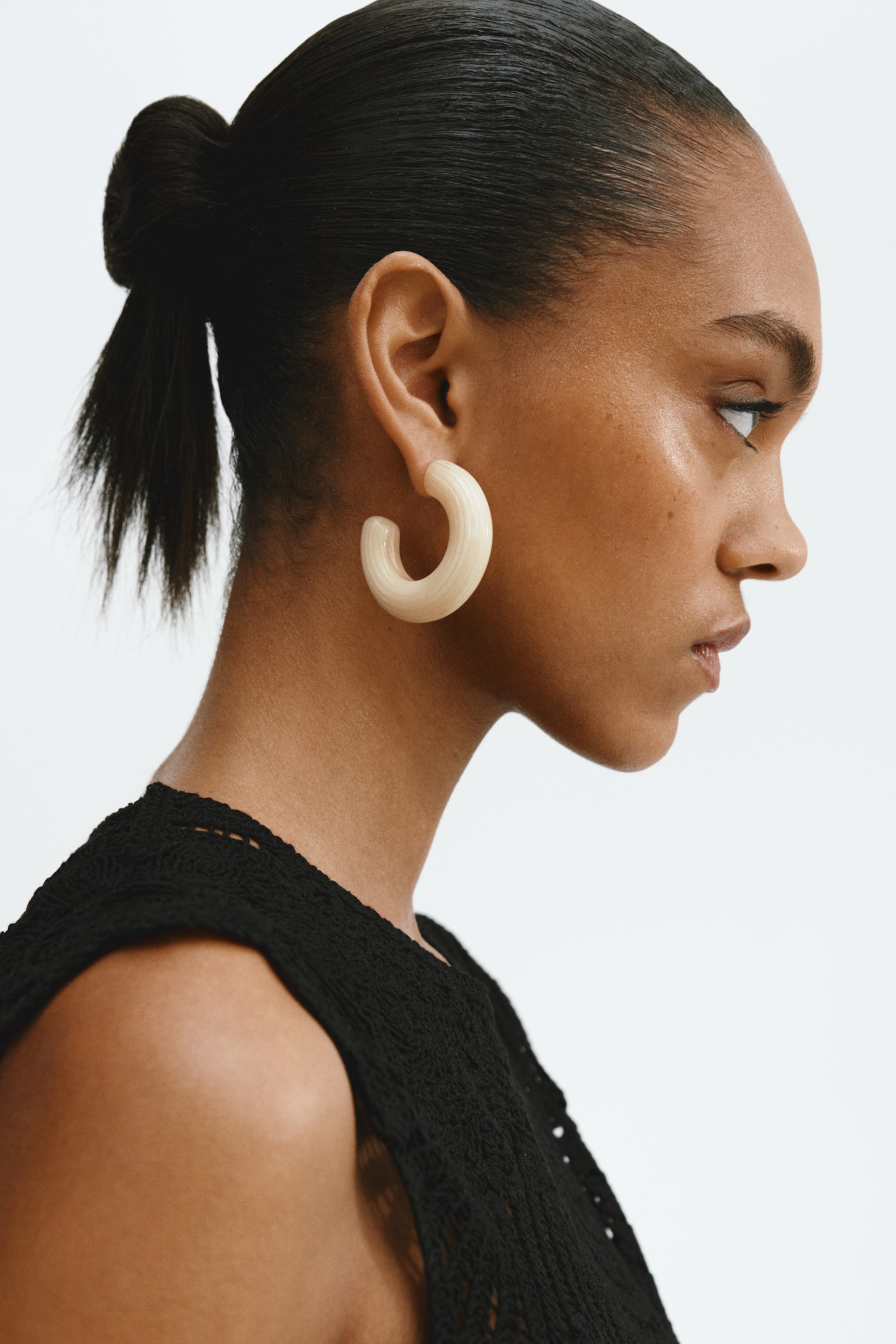 Hoop earrings - Cream - 4