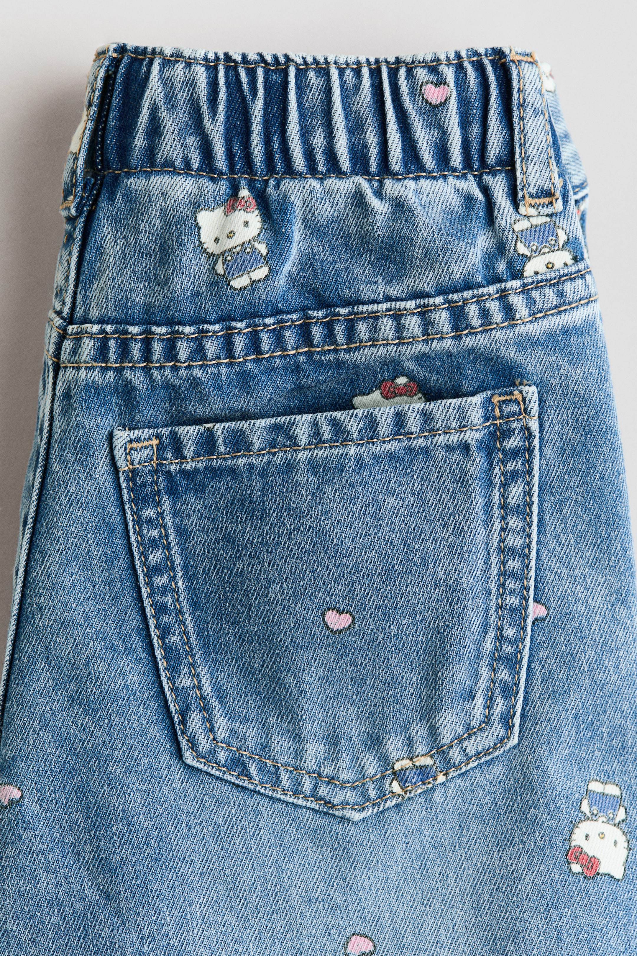 Jean imprimé aux jambes larges