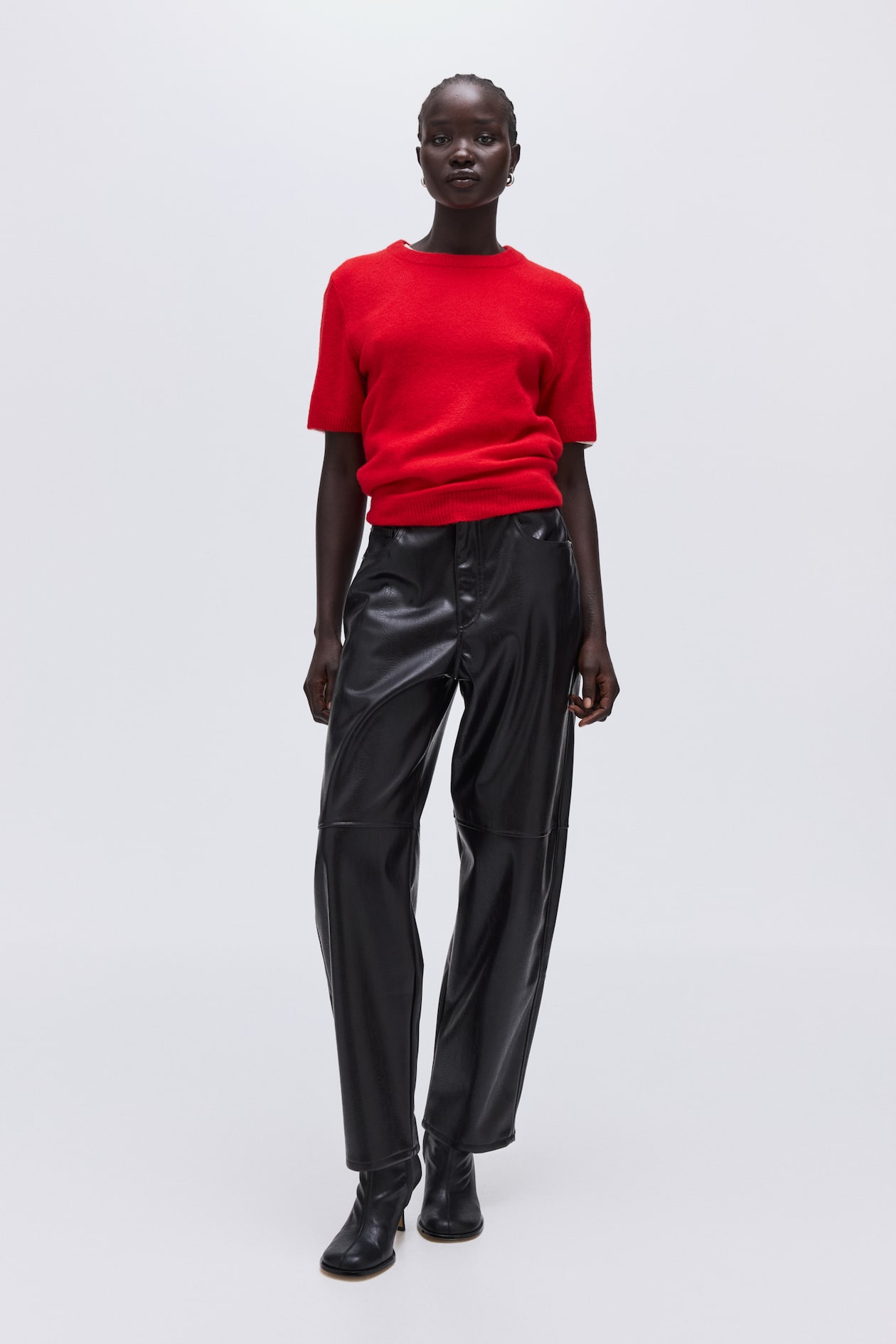 Fine-knit Sweater - image 2