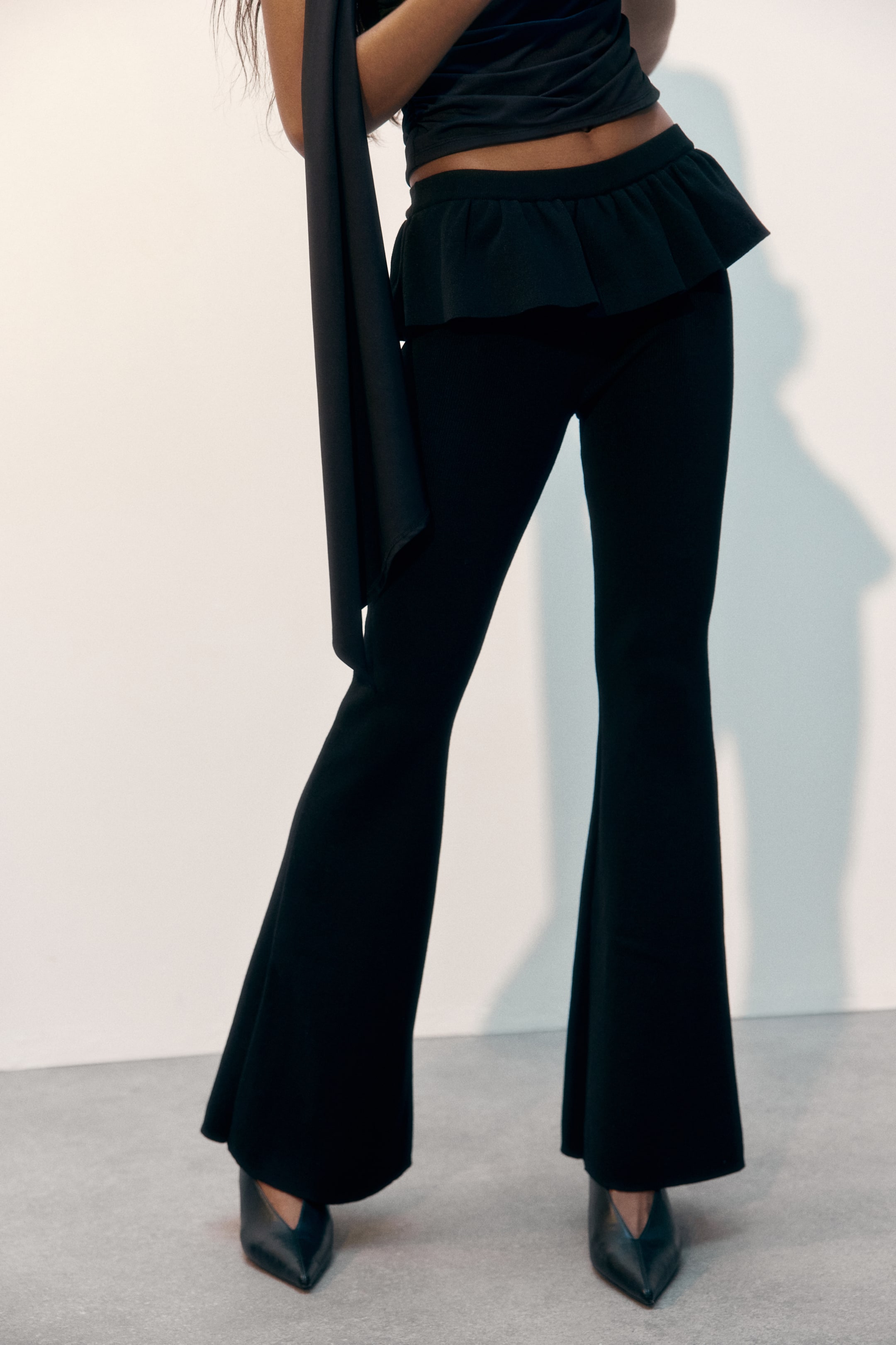 Pantalon à volants