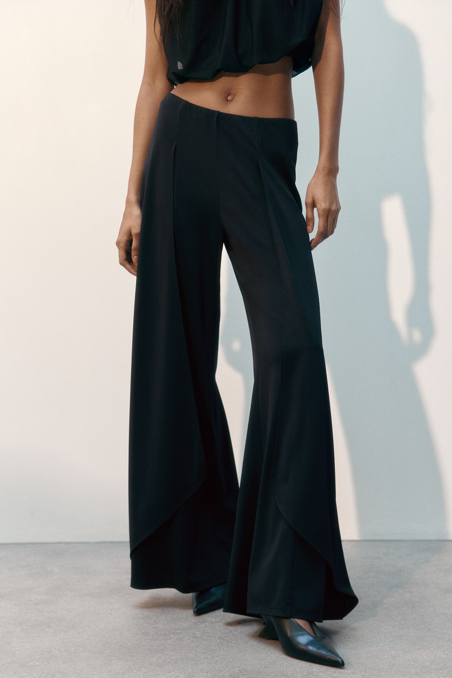 Wide jersey trousers - Black/Rust red - 3