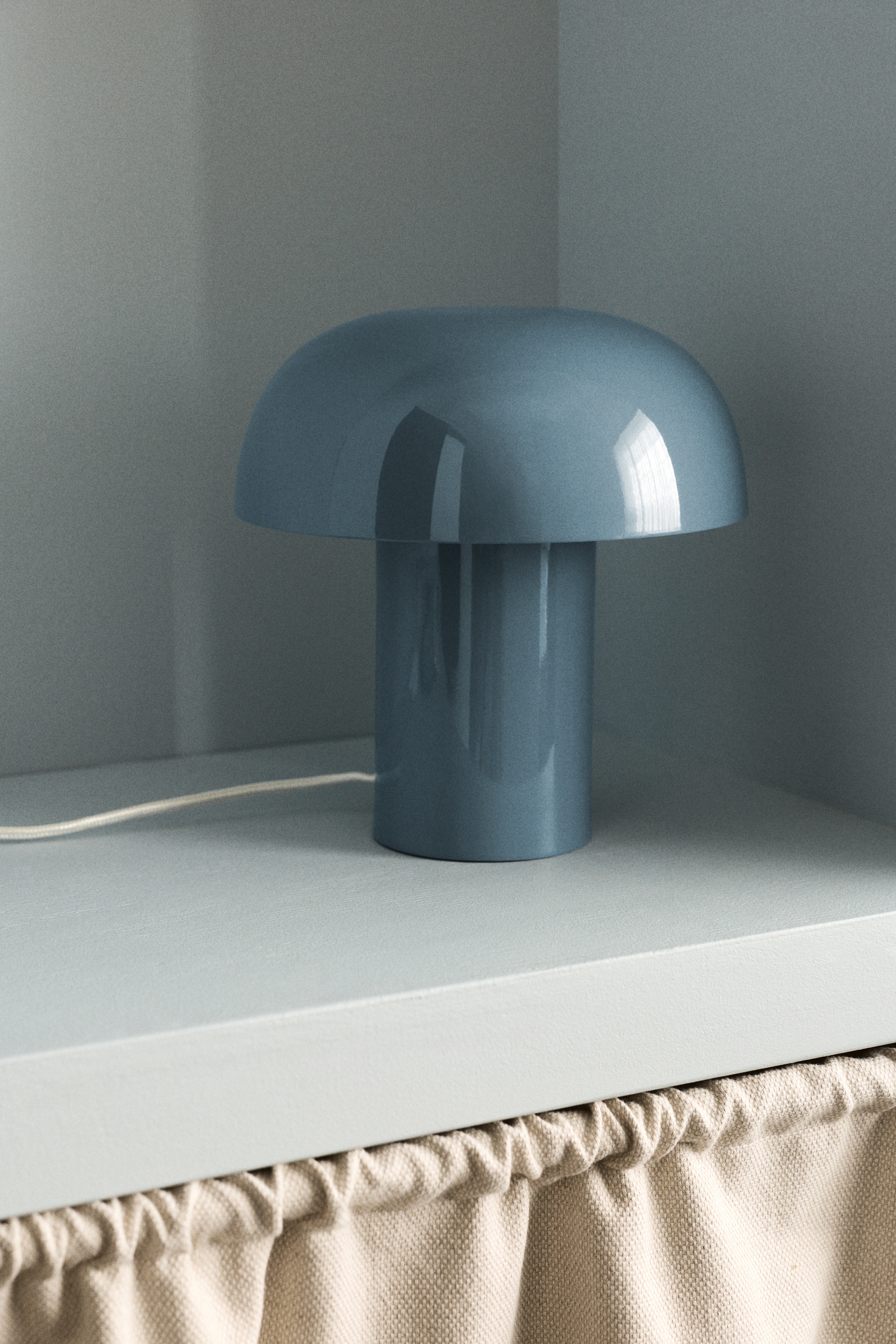 Metalen tafellamp - Dusty blauw/Zilverkleurig/Lichtbeige/Olijfgroen/Lichtgeel/Roze/Lichtbeige/Bruin