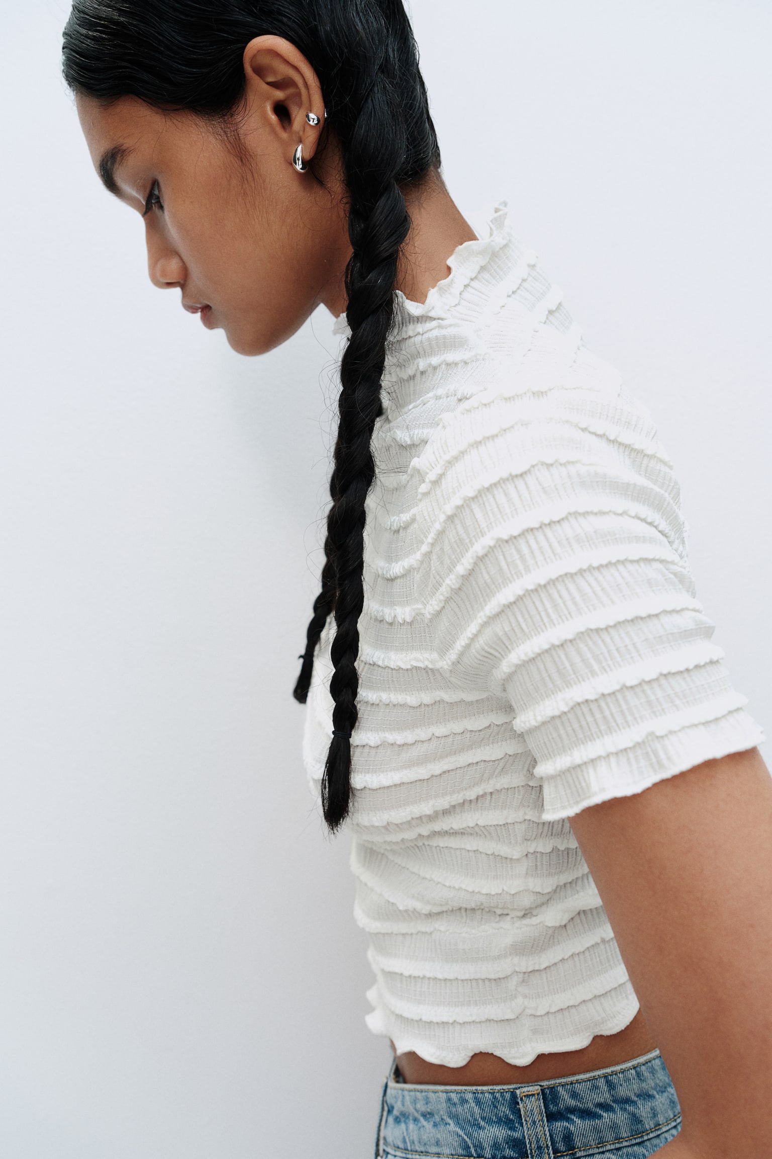 Overlock-detail smocked top - White/Black/Apricot - 6