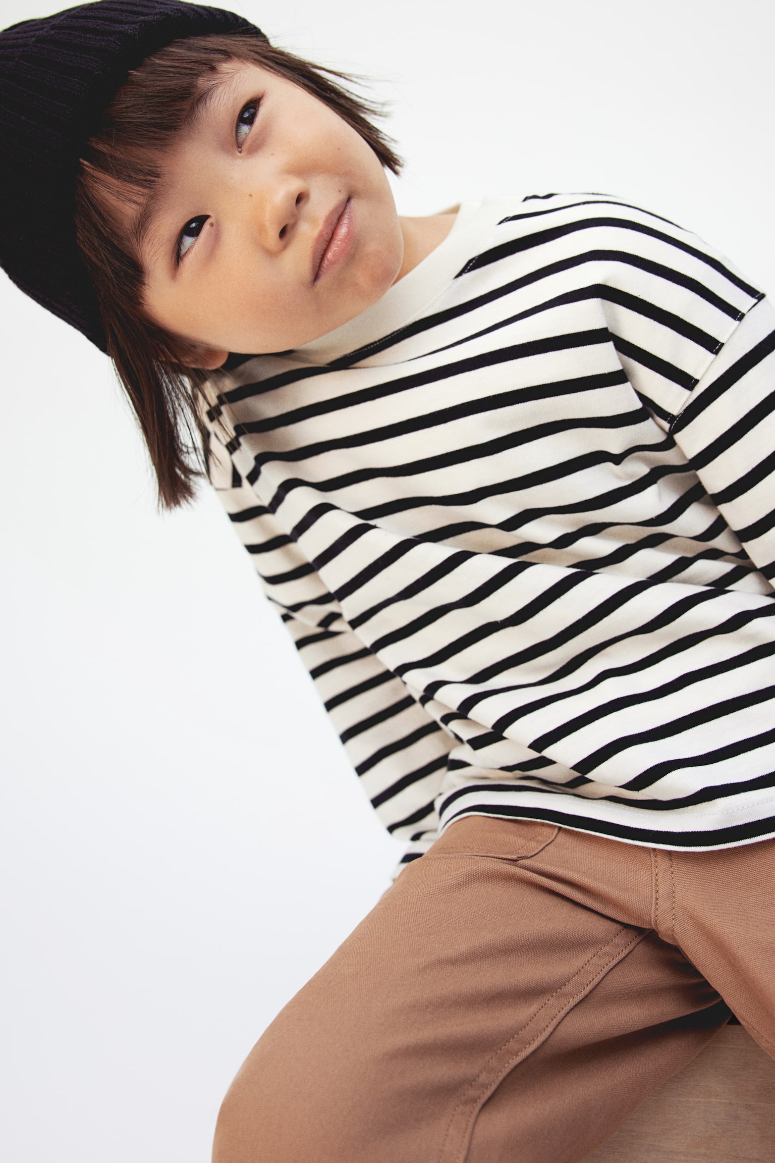 Long-sleeved T-shirt - White/Black striped/Dark green/Striped/Green/Striped/White/Beige/White striped/Dark blue/Light grey - 2