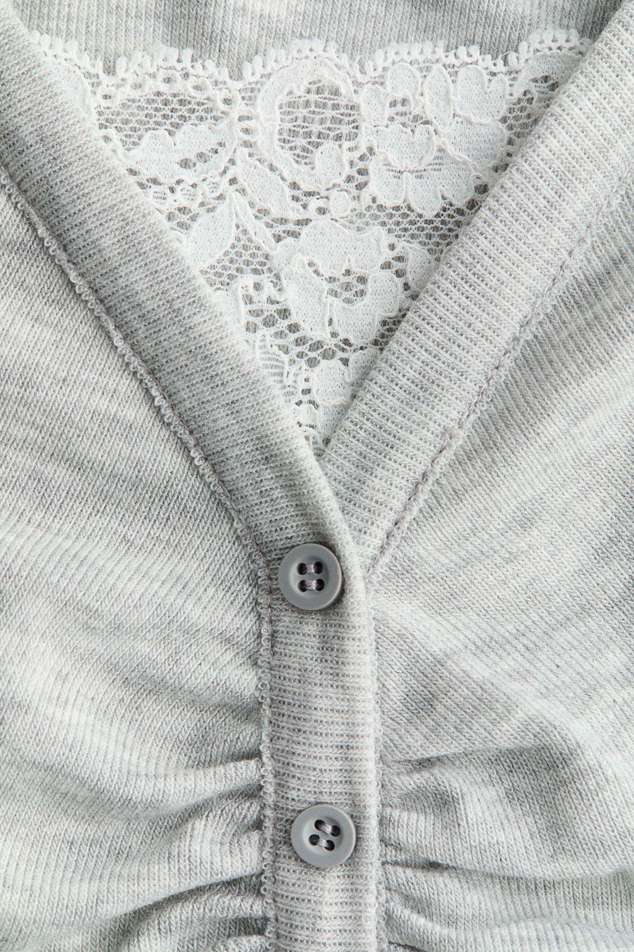 Haut avec dentelle