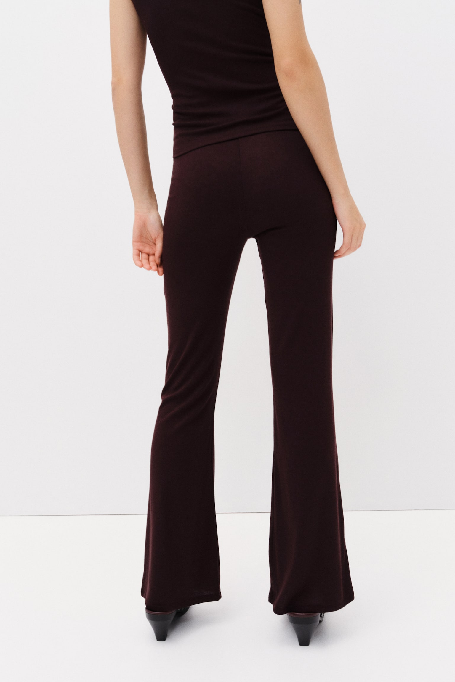 Женские брюки H&M Flared Jersey Pants, цвет: Тёмный коричневый — фото 4