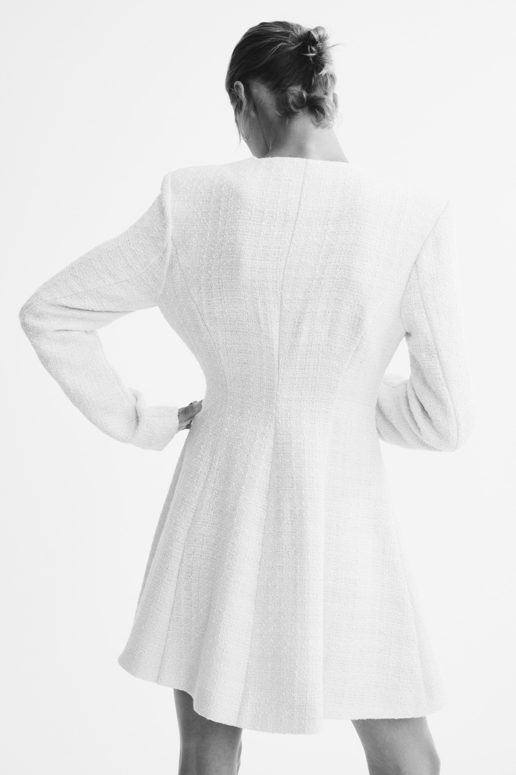 Robe à boutons en tissu bouclé