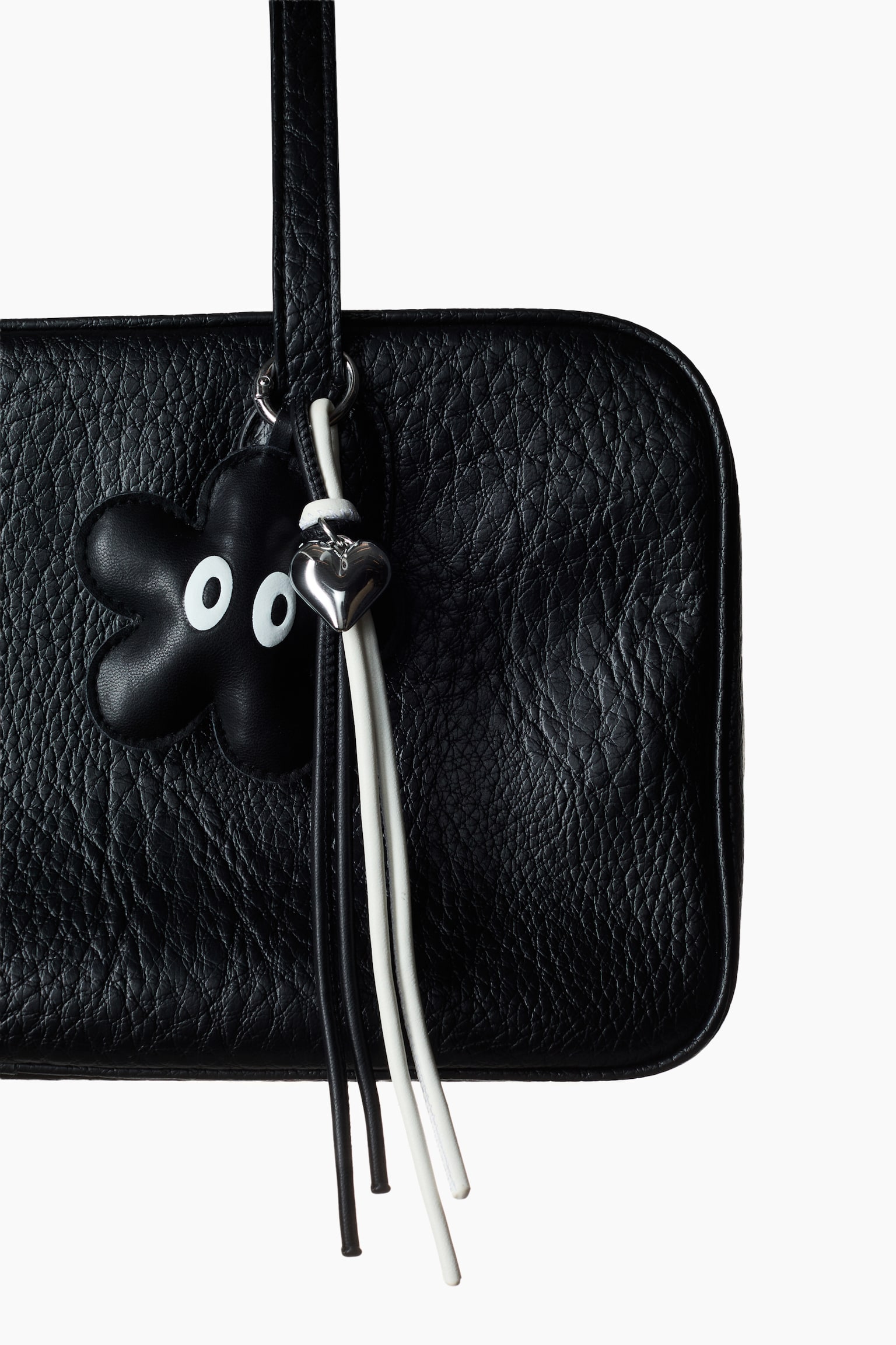 Bag charm - Black/Flower/White/Dog/Orange/Fox - 3