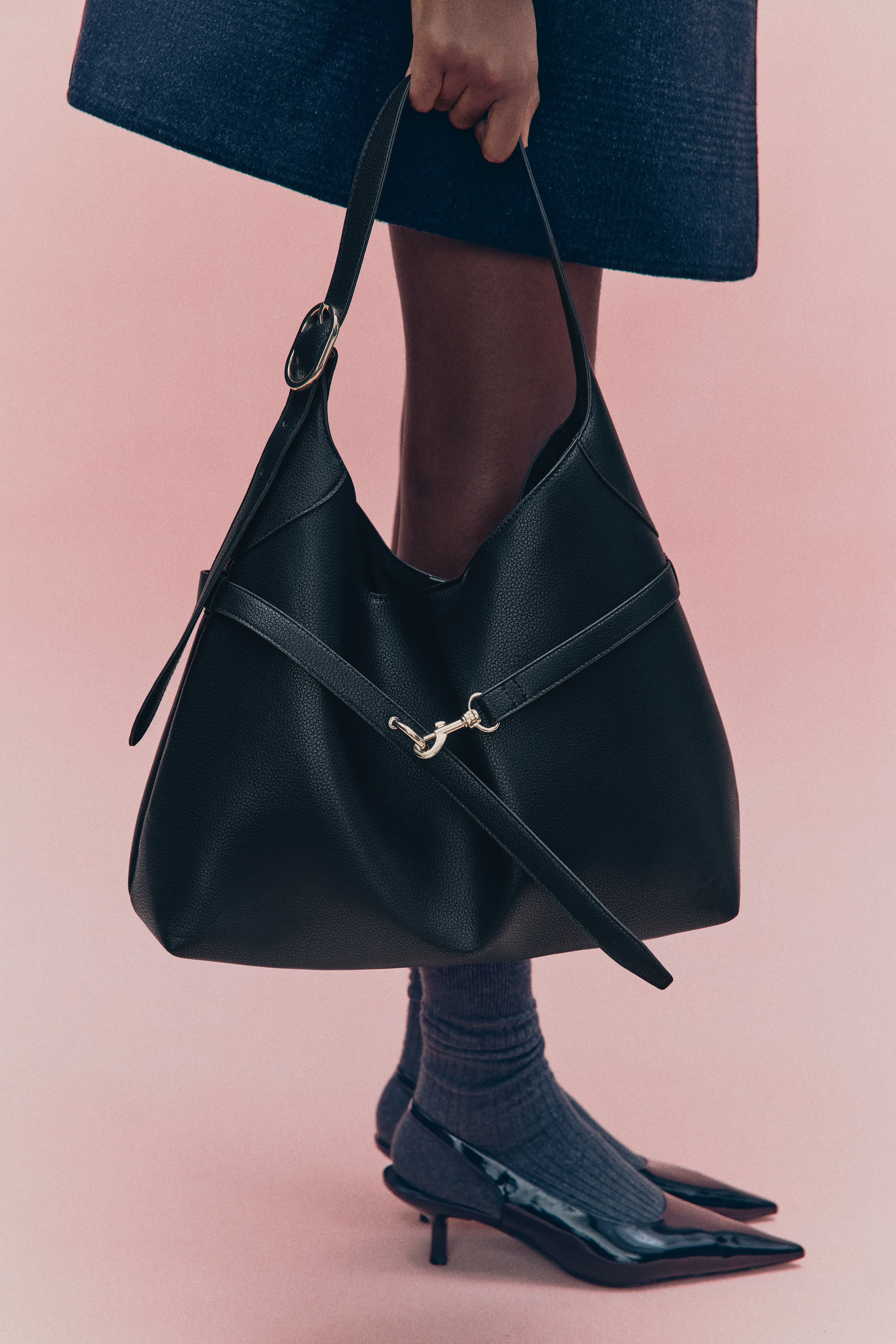 Slouchy shoulder bag