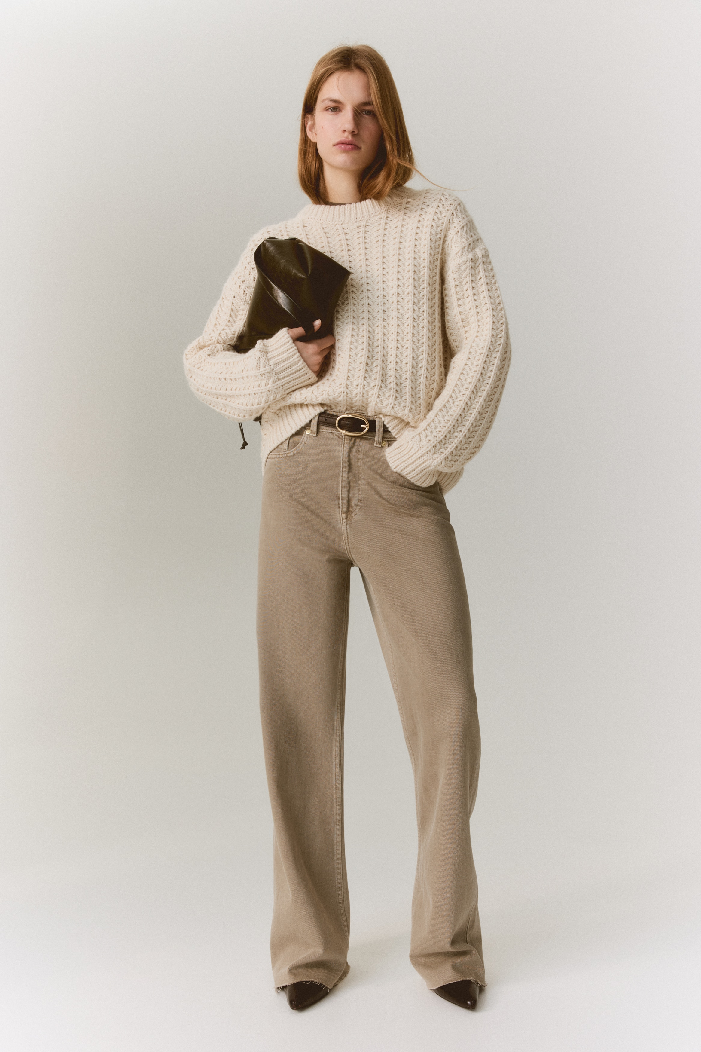 Cable-knit jumper