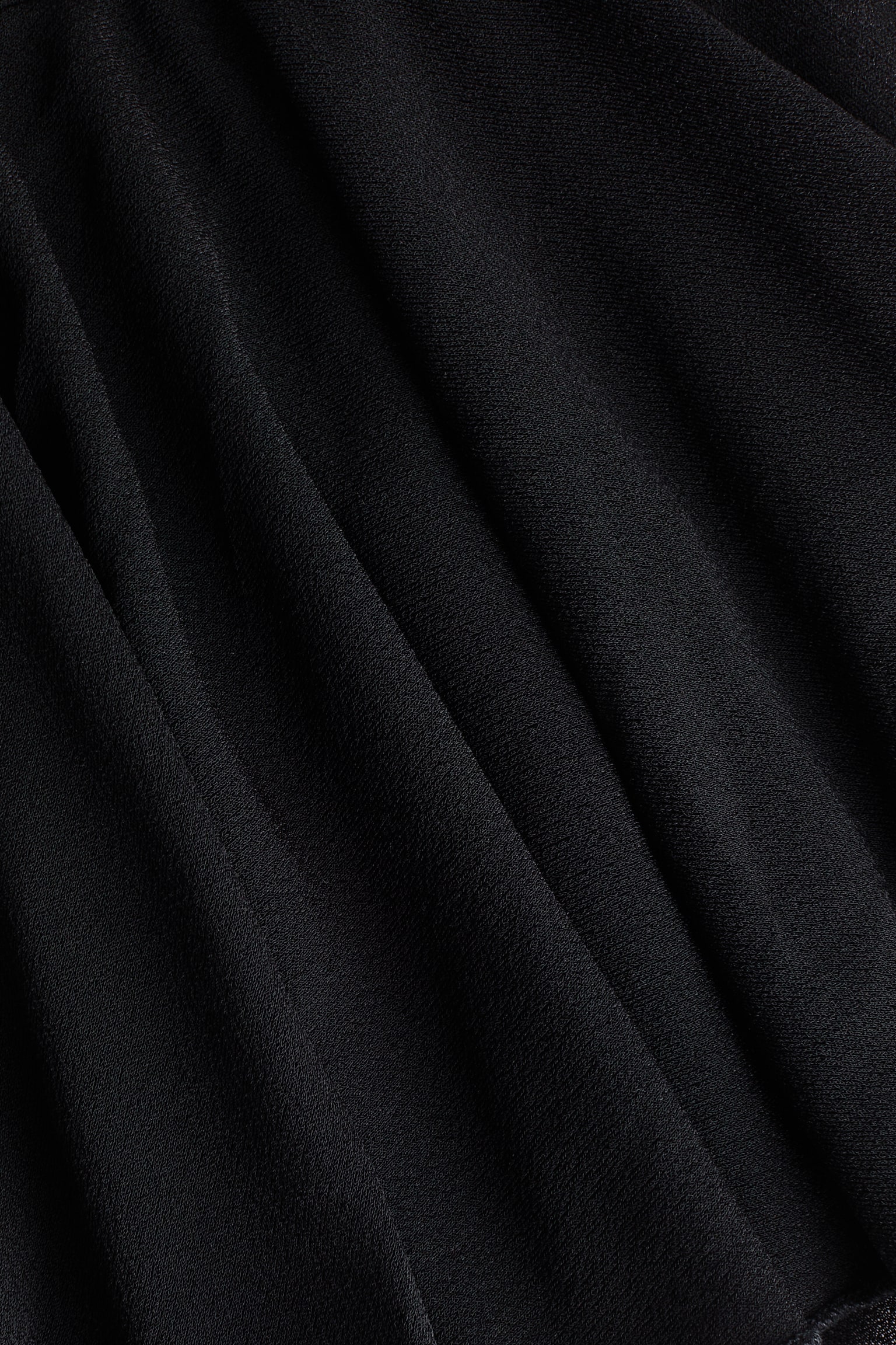 Bluză cu volane - Negru - 2