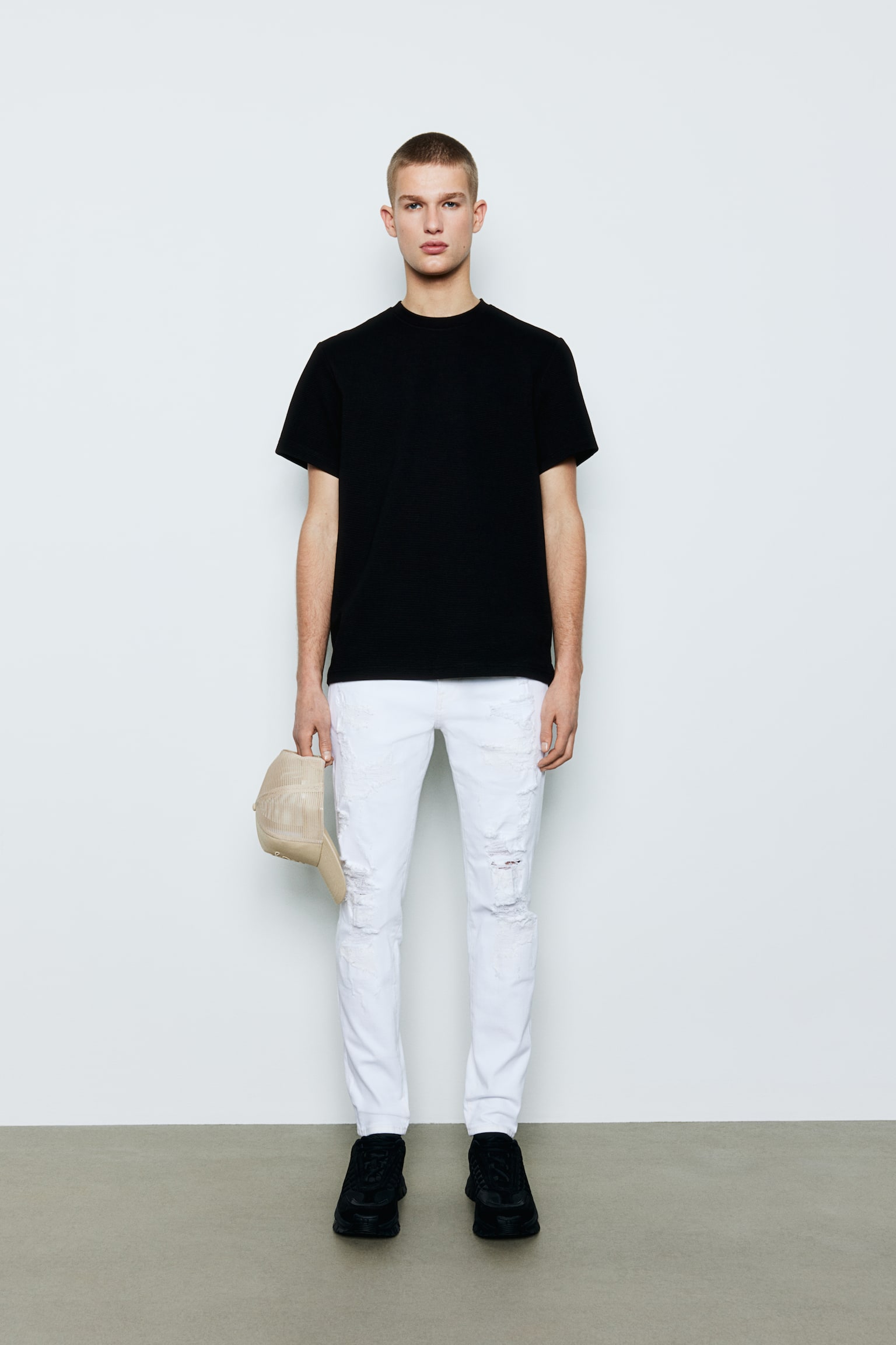 Regular Fit Ribbed T-shirt - Black/White - 1