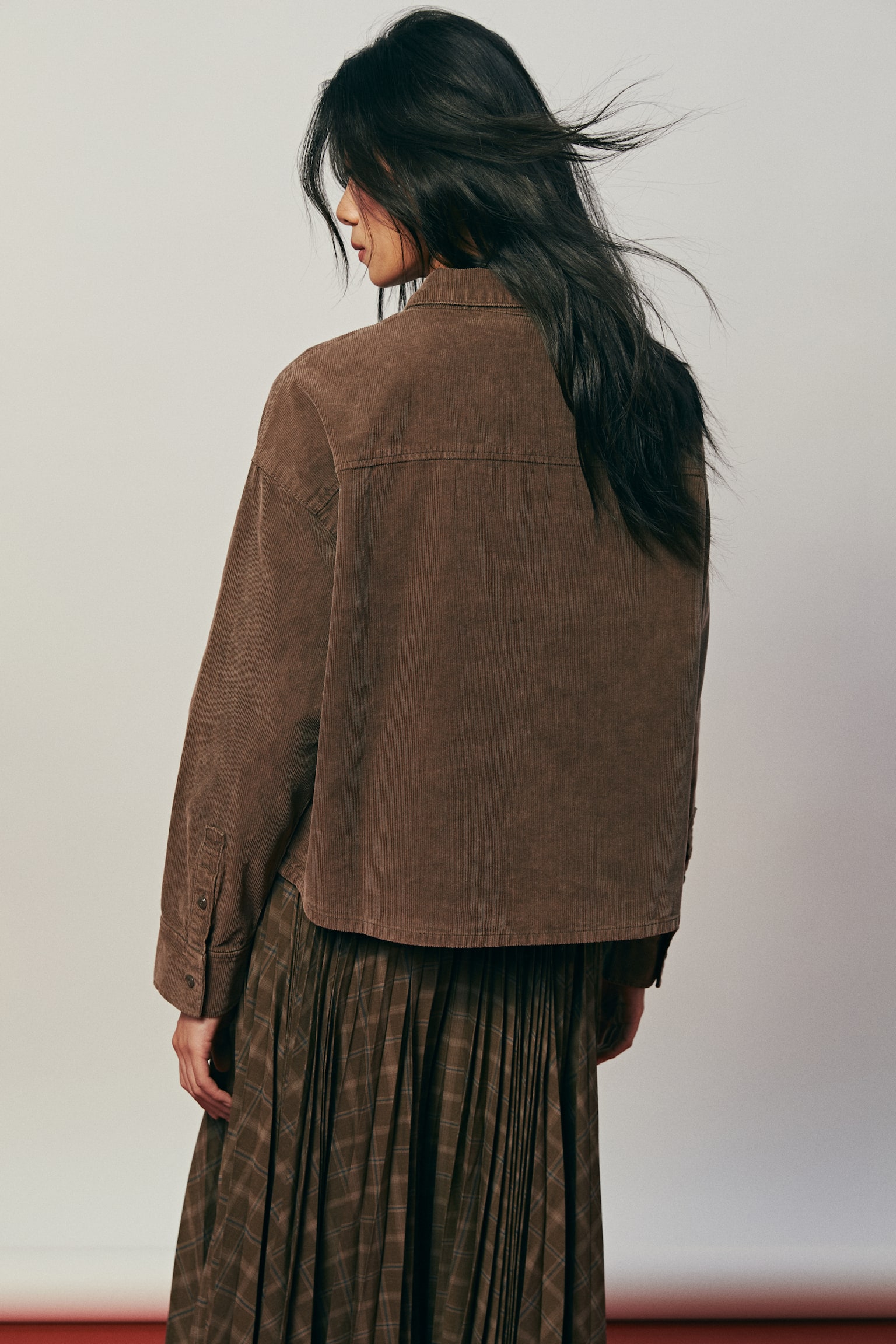 スカーフカラー コーデュロイシャツ - ブラウン/Cream - 7