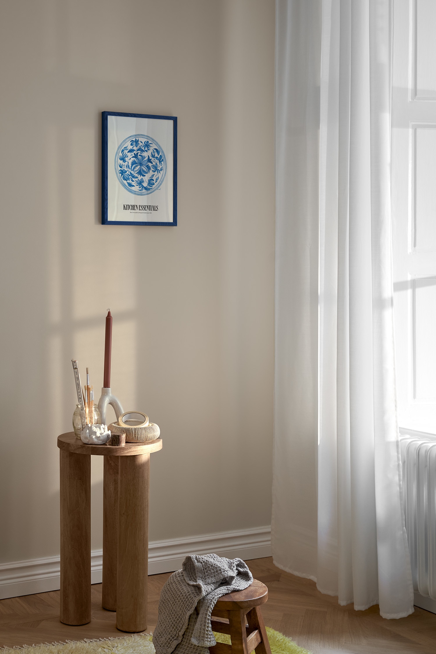 Blue China Plate Poster-Blå/beige