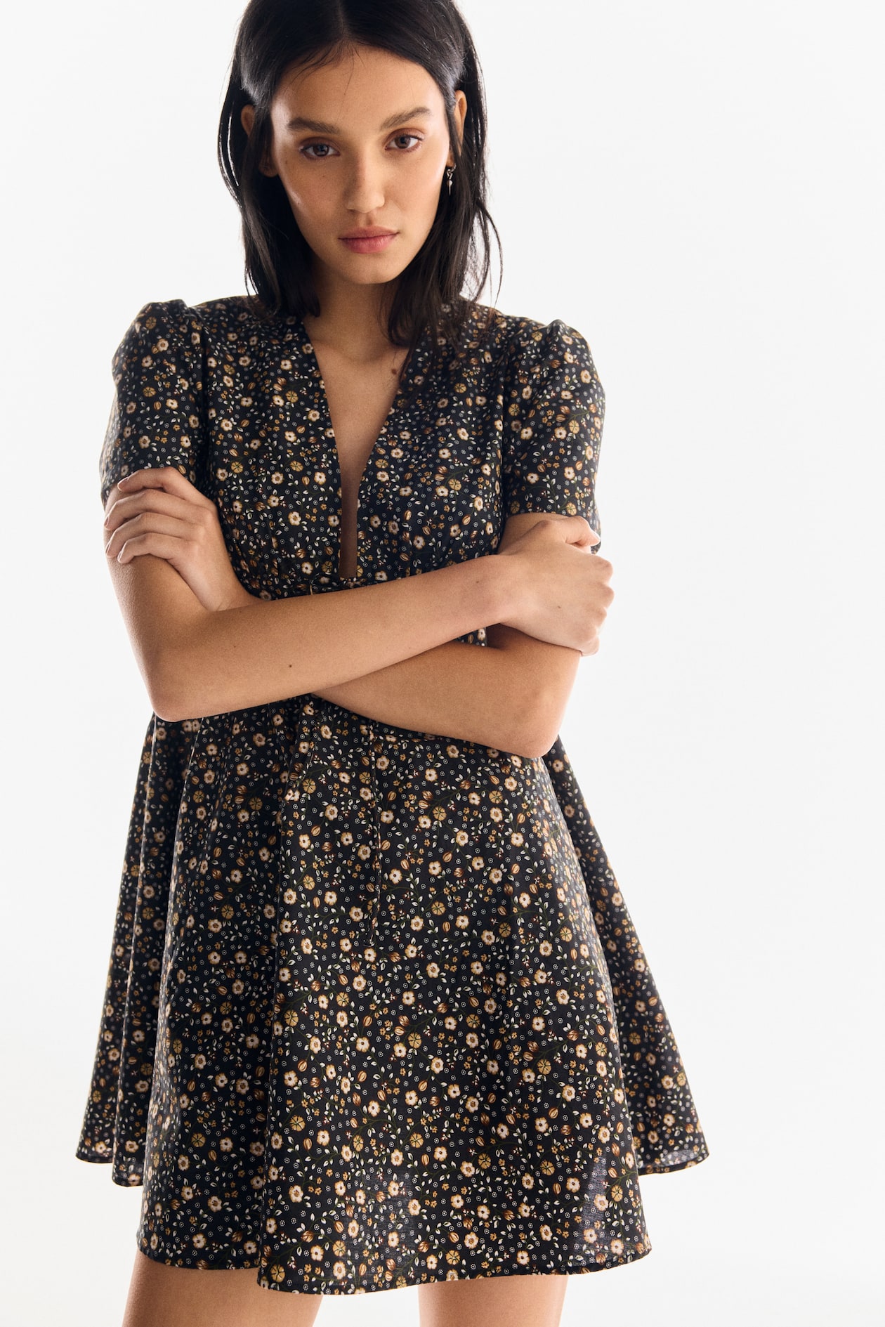 V-neck cotton poplin dress - Black/Floral - Ladies | H&M GB