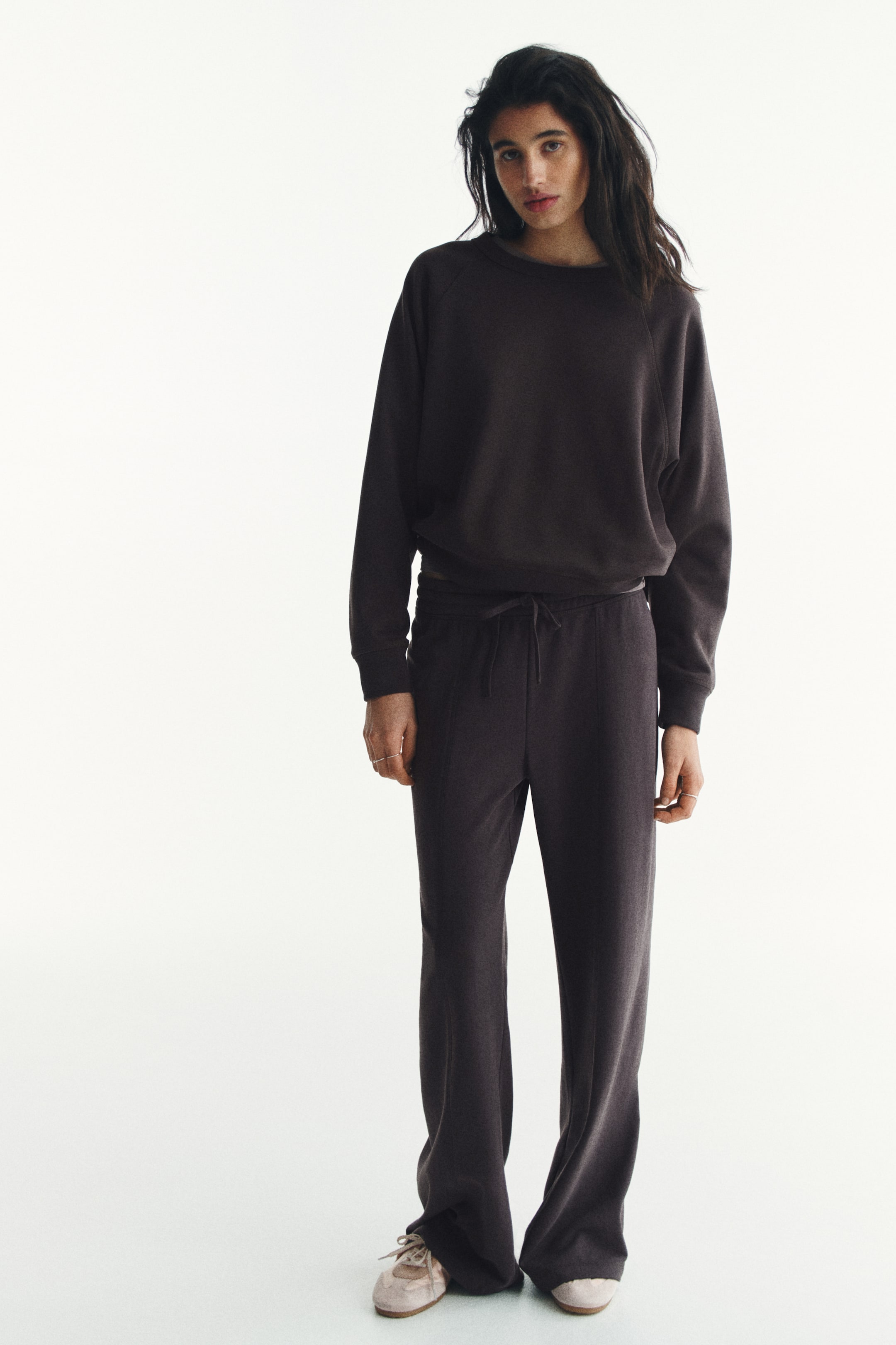 Se større billede: Wide joggers - Trøffelgrå - DAME | H&M DK 1