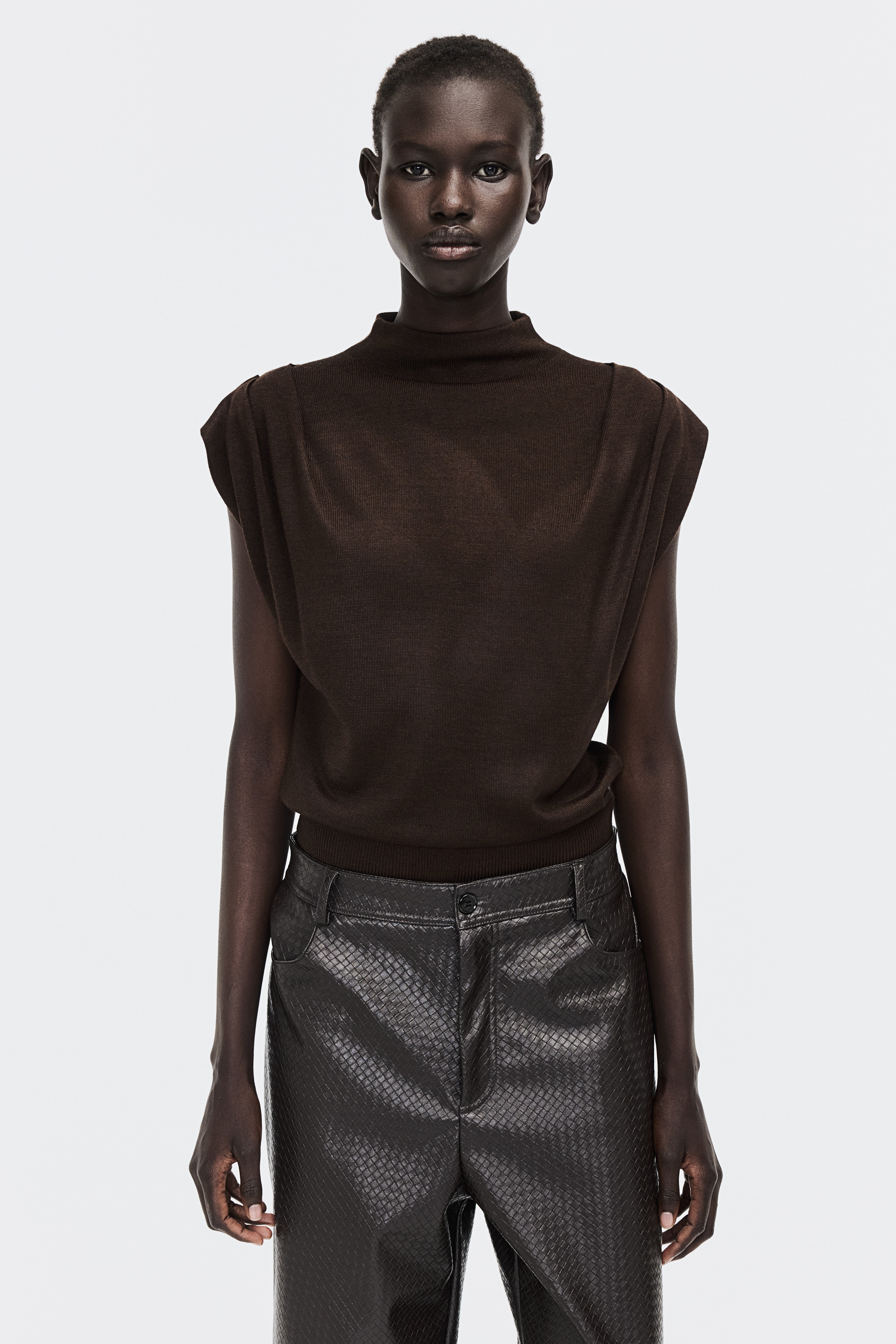 Μπλούζα με λεπτή πλέξη - Καφέ/Ανοιχτό μπεζ