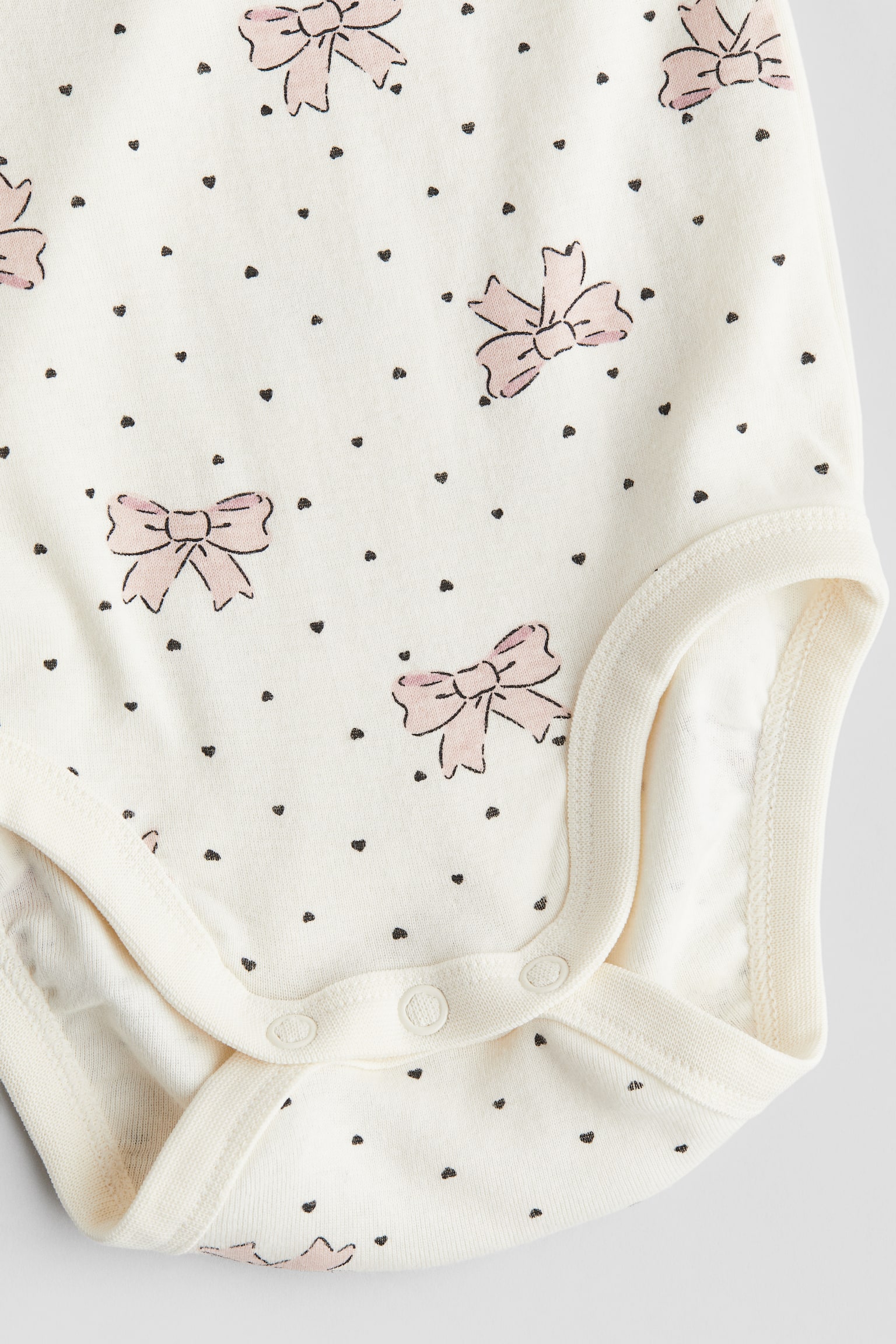 Long-sleeved bodysuit - Cream/Bows/Dark grey/Bows/White/Cherries/Dusty green/Vehicles/Grey marl/Family/Dark grey/Teddy bear/Cream/Floral - 3