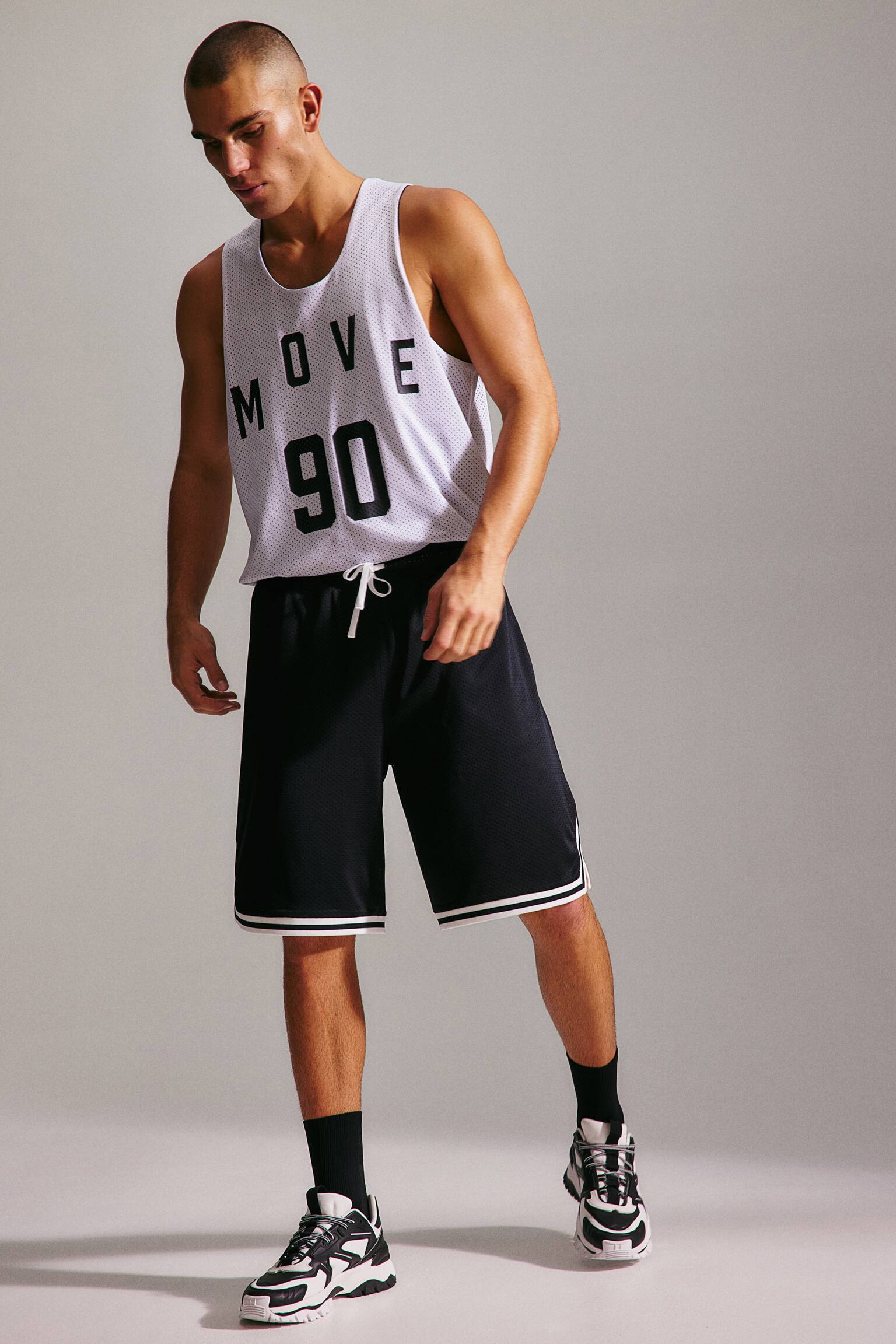 Long Basketball Shorts In DryMove™ - Black/Khaki green - 4