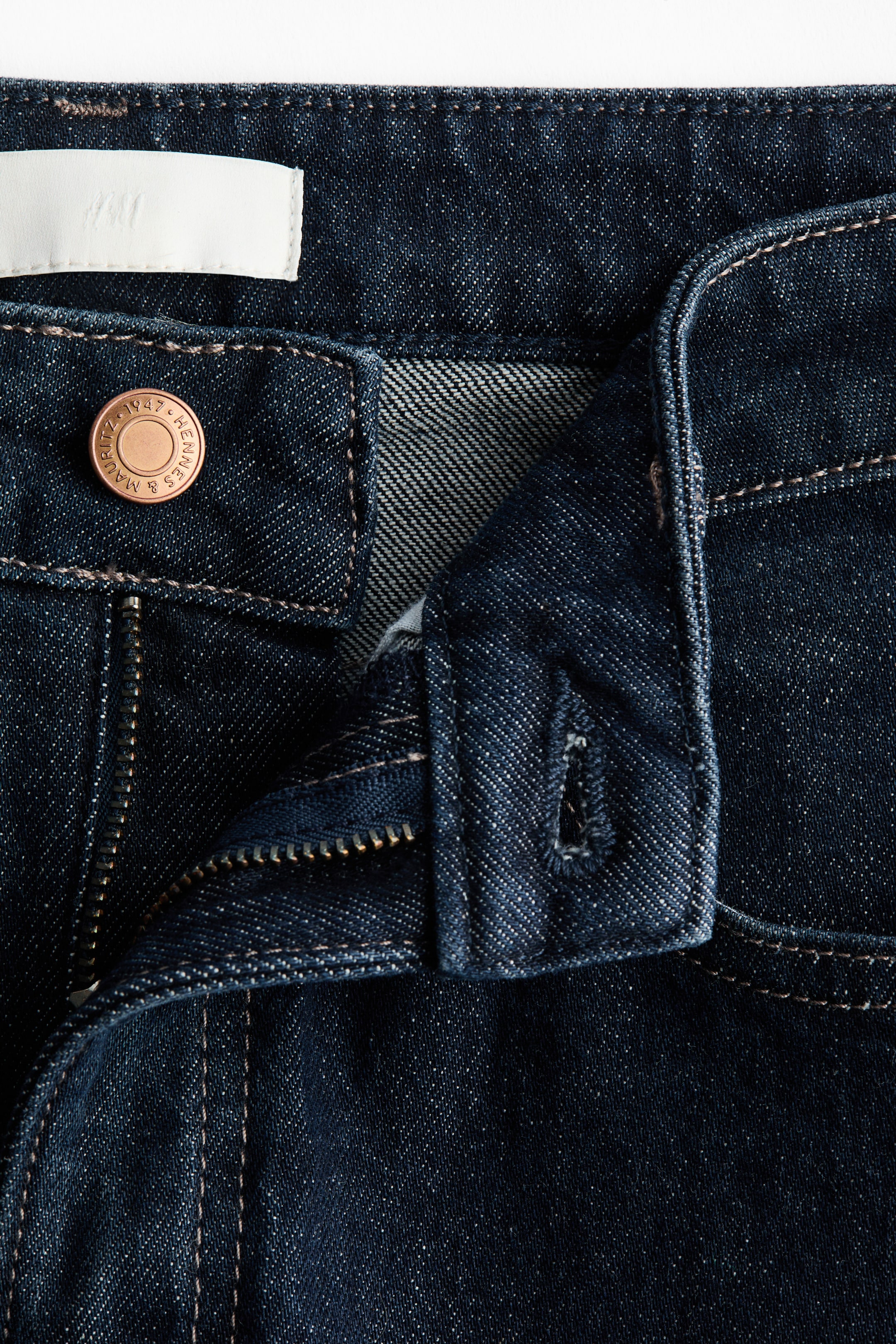 View larger image: Wide High Jeans - Dark denim blue - Ladies | H&M SG 3