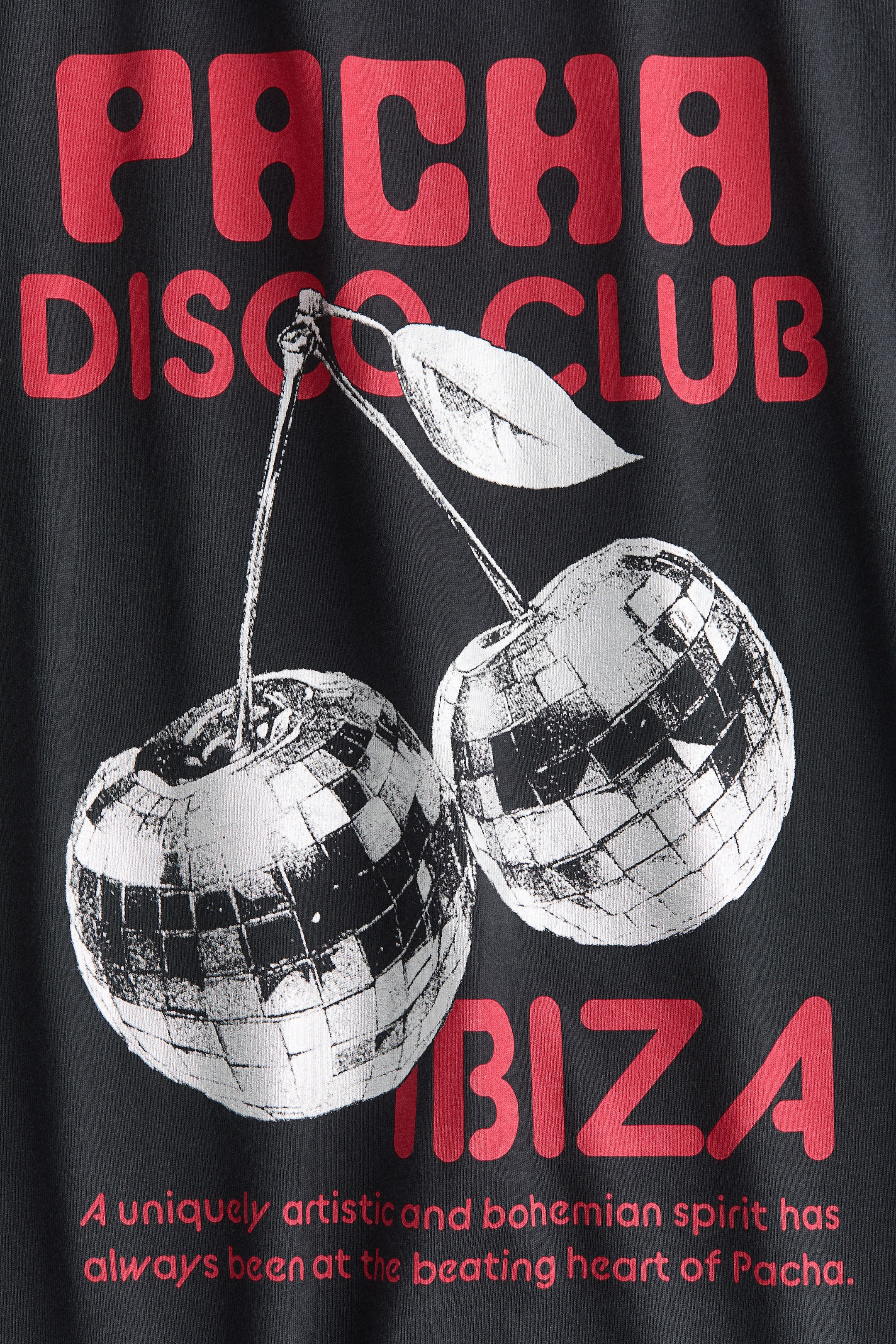 View larger image: Oversized printed T-shirt - Dark grey/Pacha - Ladies | H&M GB 4