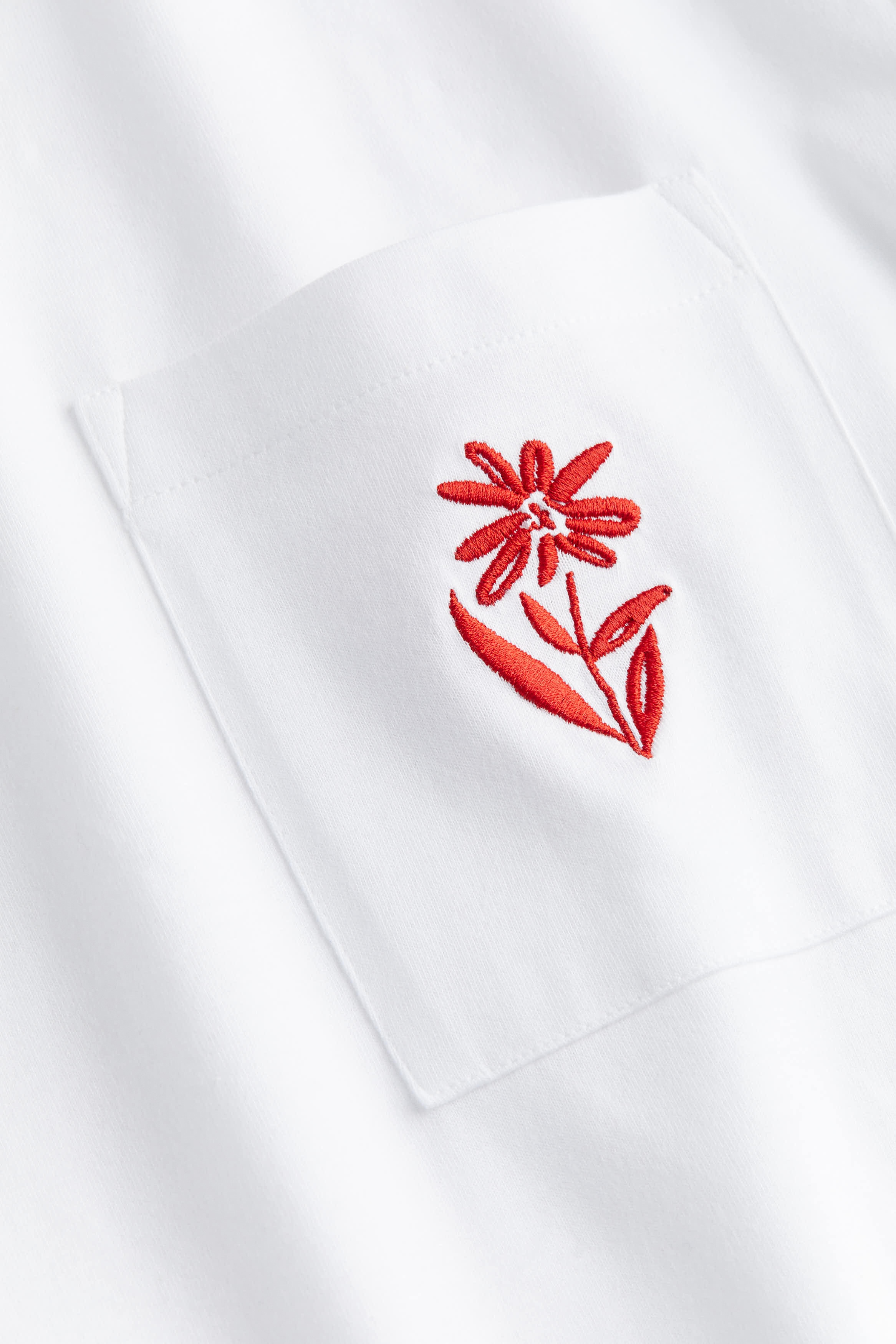 Men's White/flower Relaxed Fit T-shirt with Embroidered Detail