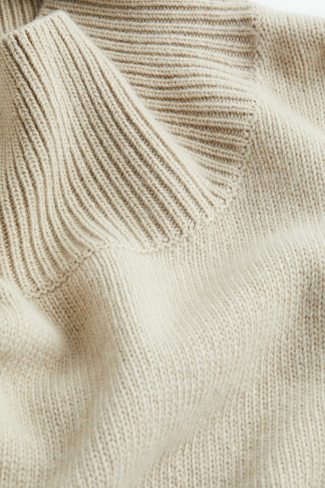 Oversized trøje i kashmirblanding - Lys beige/Kakigrøn/Naturhvid/Mørkegrå/dc/dc - 5