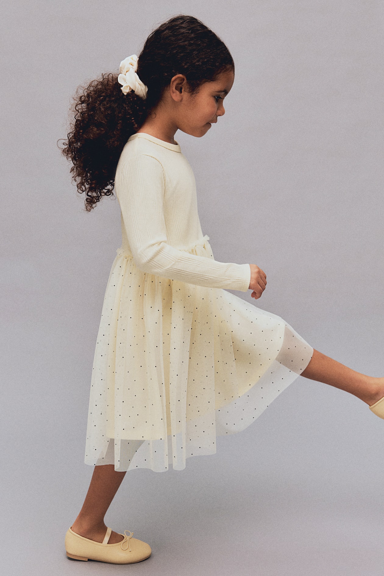 Robe en tulle Jaune clair/à pois ENFANT H&M CA