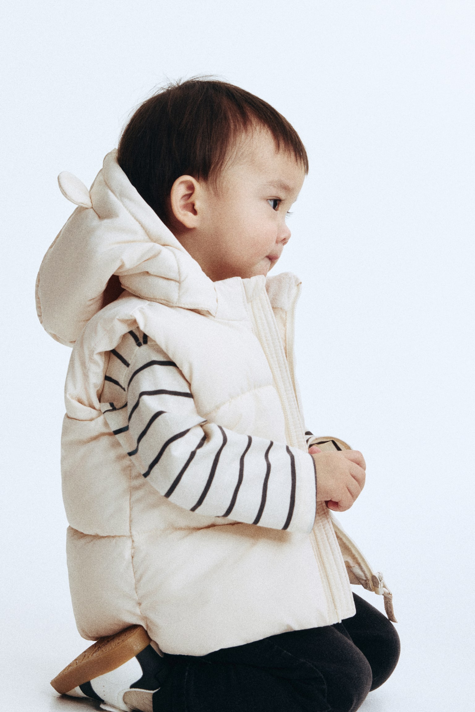 Hooded puffer gilet - Cream/Brown - 5