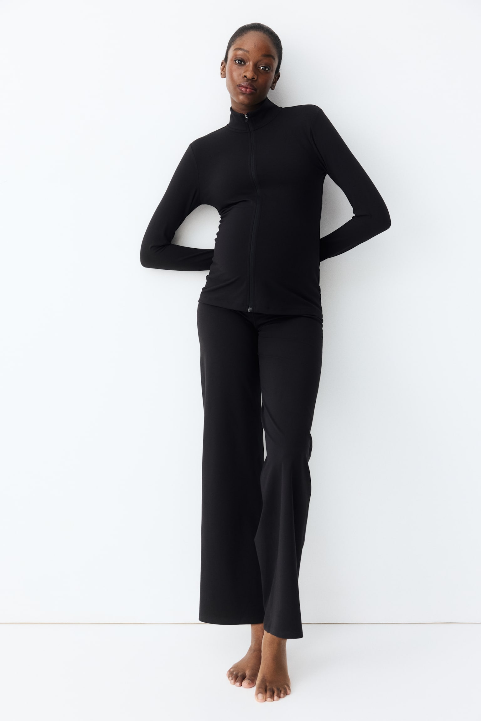Женская куртка H&M Mama Activewear, цвет: Чёрный — фото 4